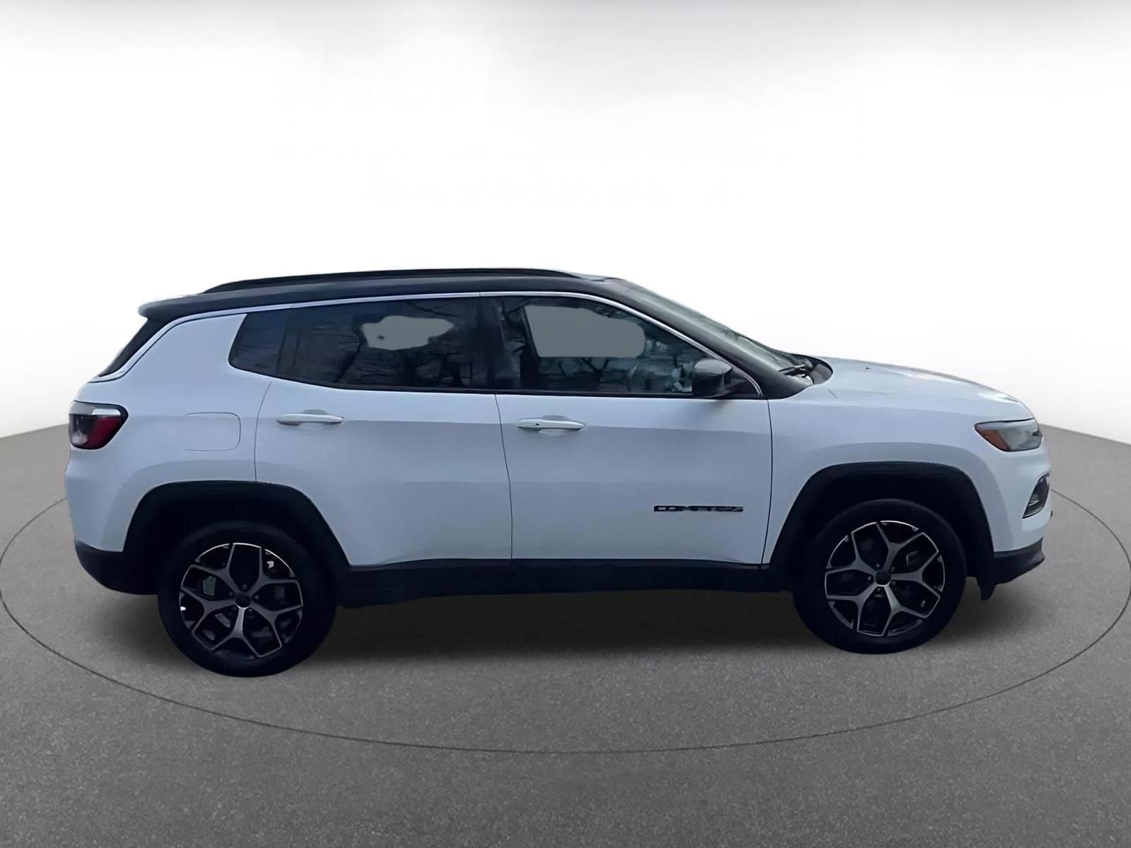 Thumbnail: 2025 Jeep Compass - 16