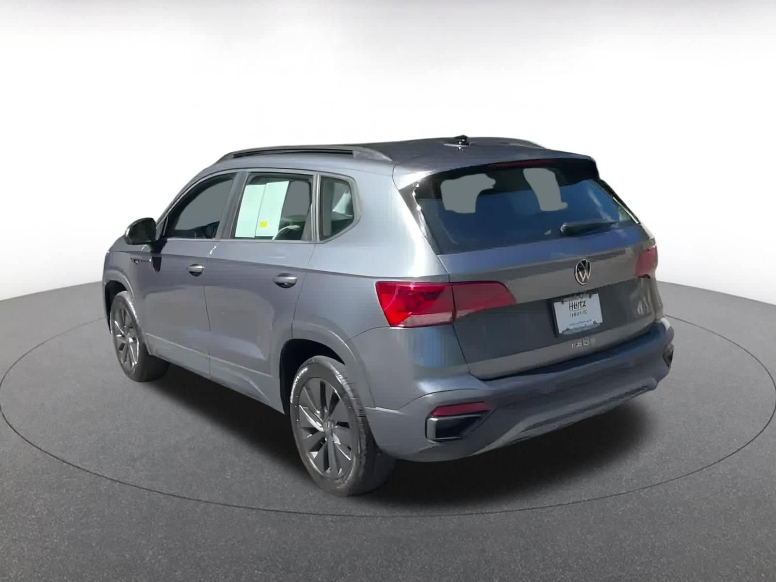 Thumbnail: 2024 Volkswagen Taos - 11