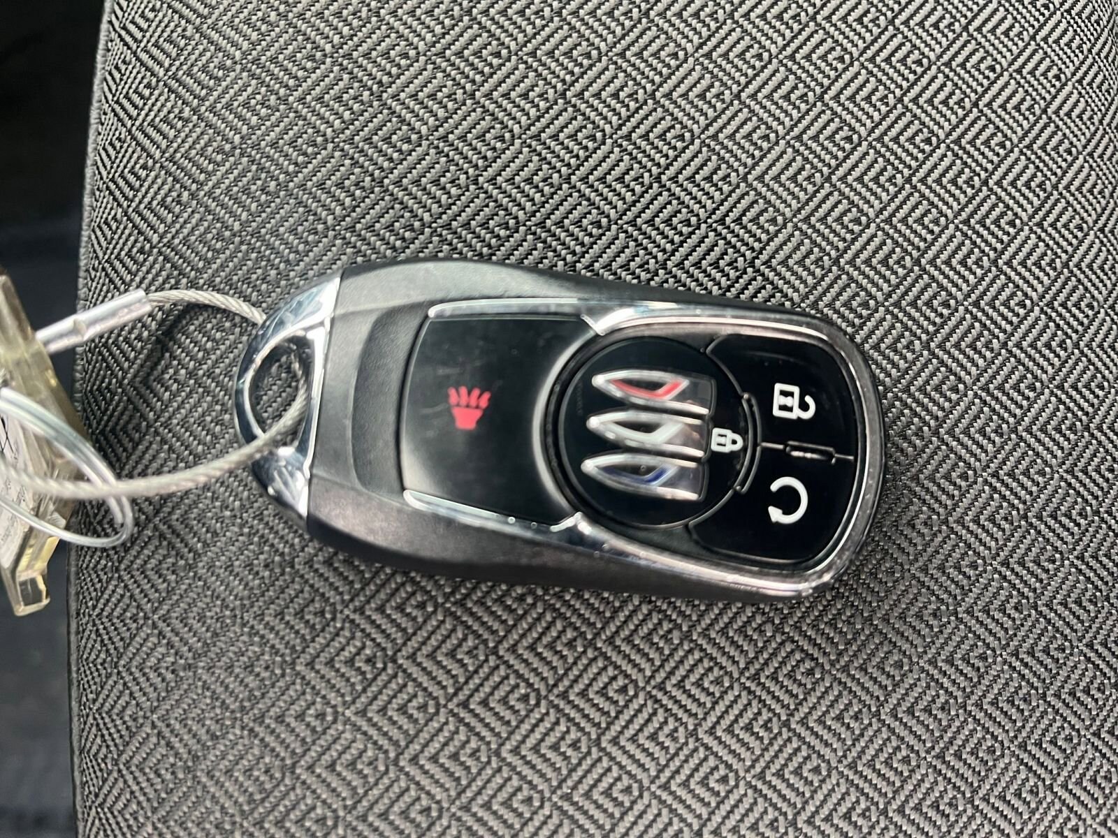 Thumbnail: 2025 Buick Encore GX - 18