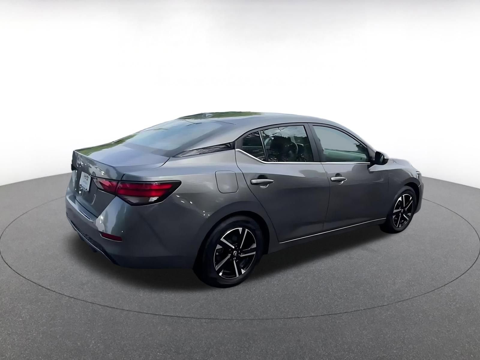 Thumbnail: 2025 Nissan Sentra - 15