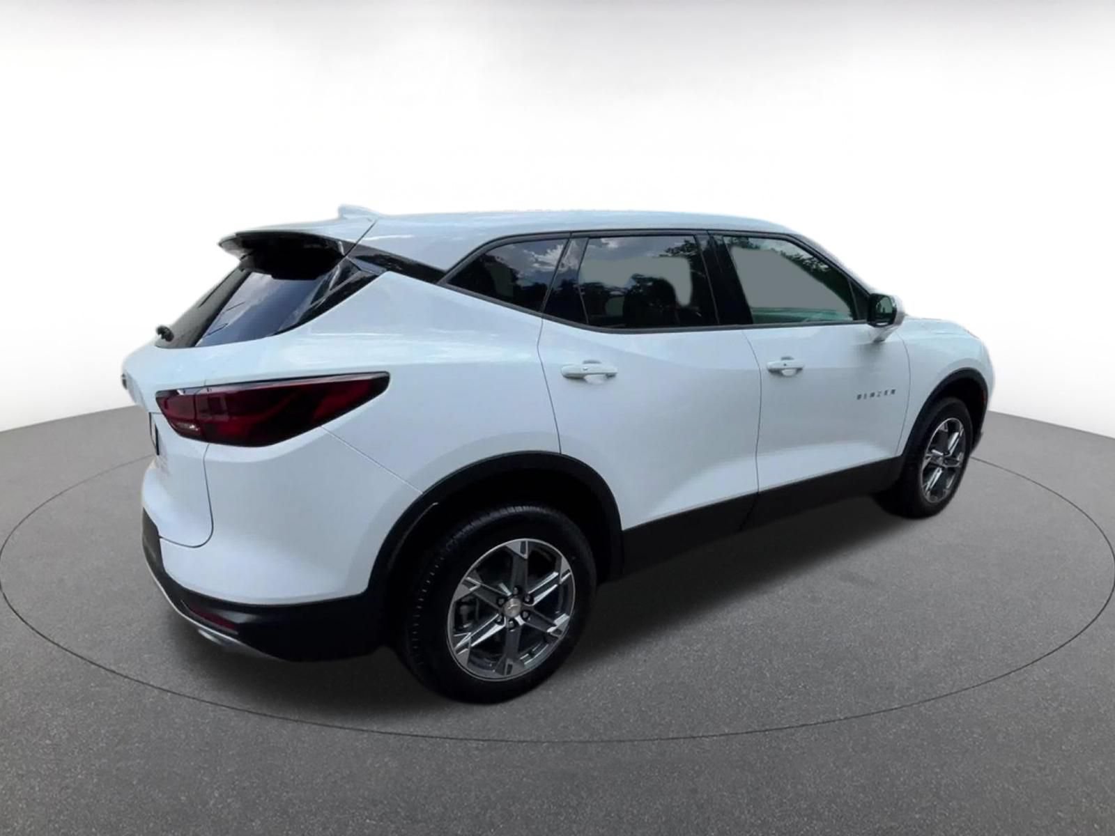 Thumbnail: 2026 Chevrolet Blazer - 14