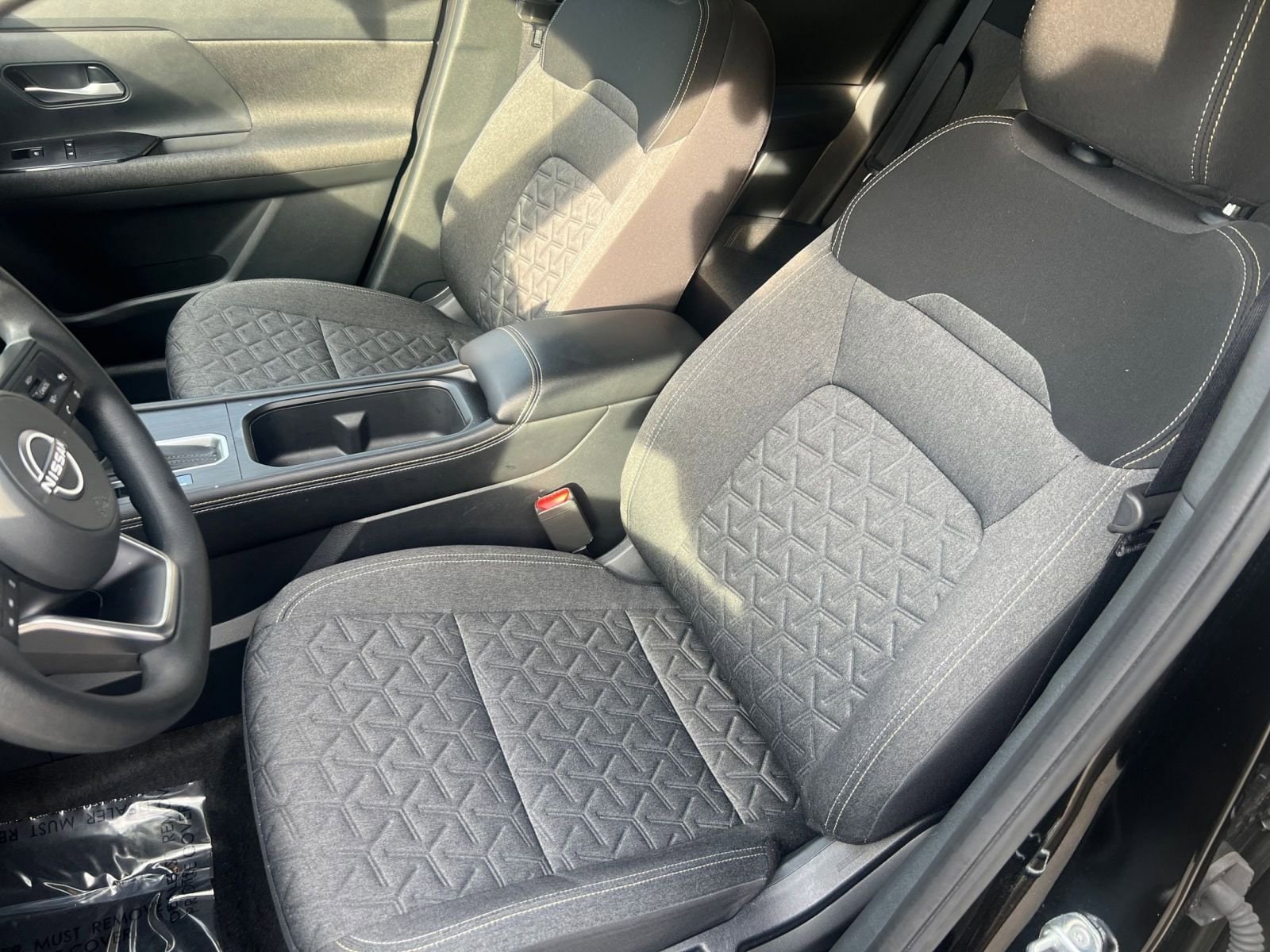 Thumbnail: 2025 Nissan Kicks - 21