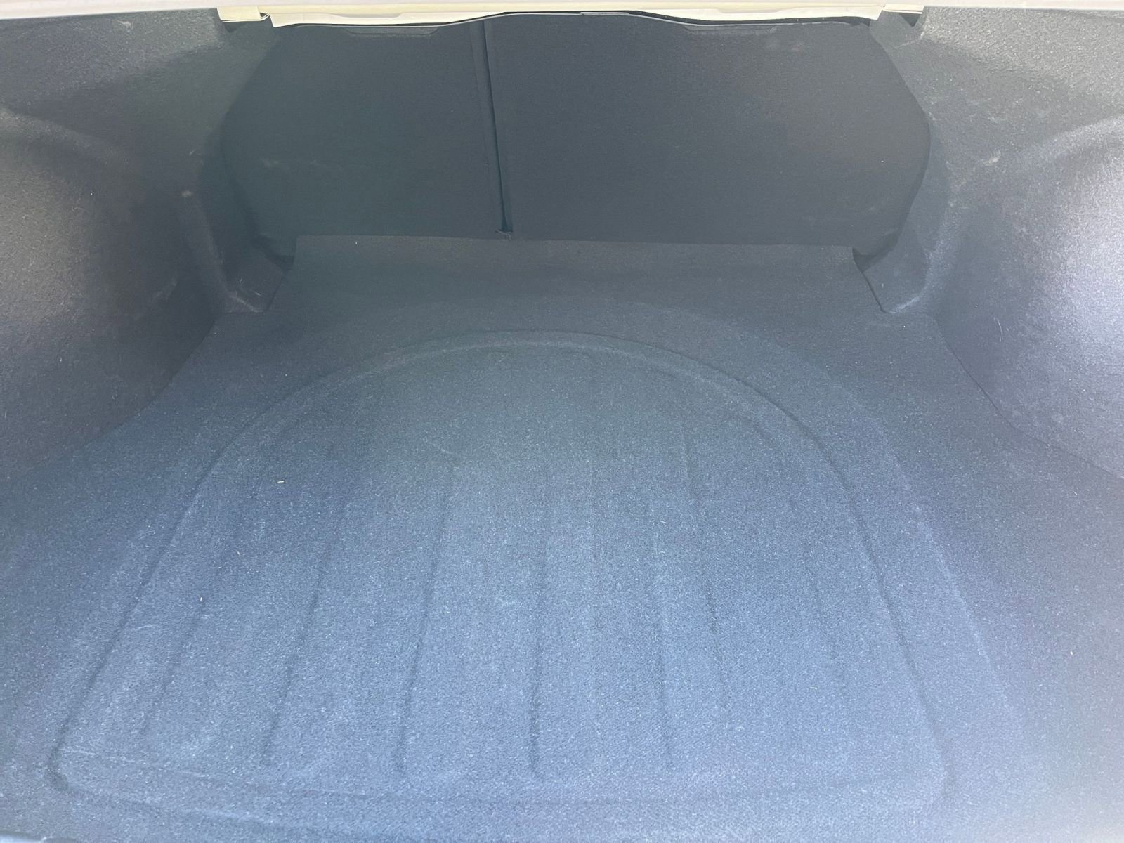 Thumbnail: 2025 Hyundai Elantra - 25