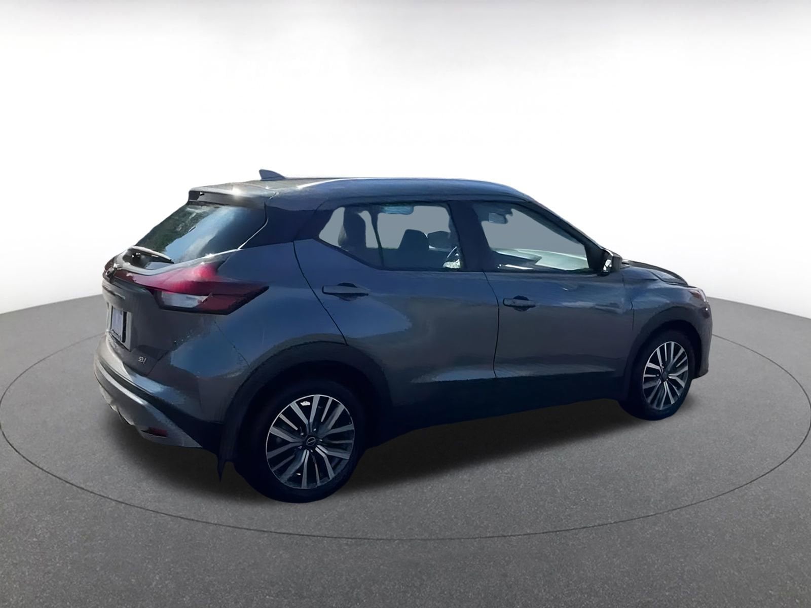 Thumbnail: 2024 Nissan Kicks - 15