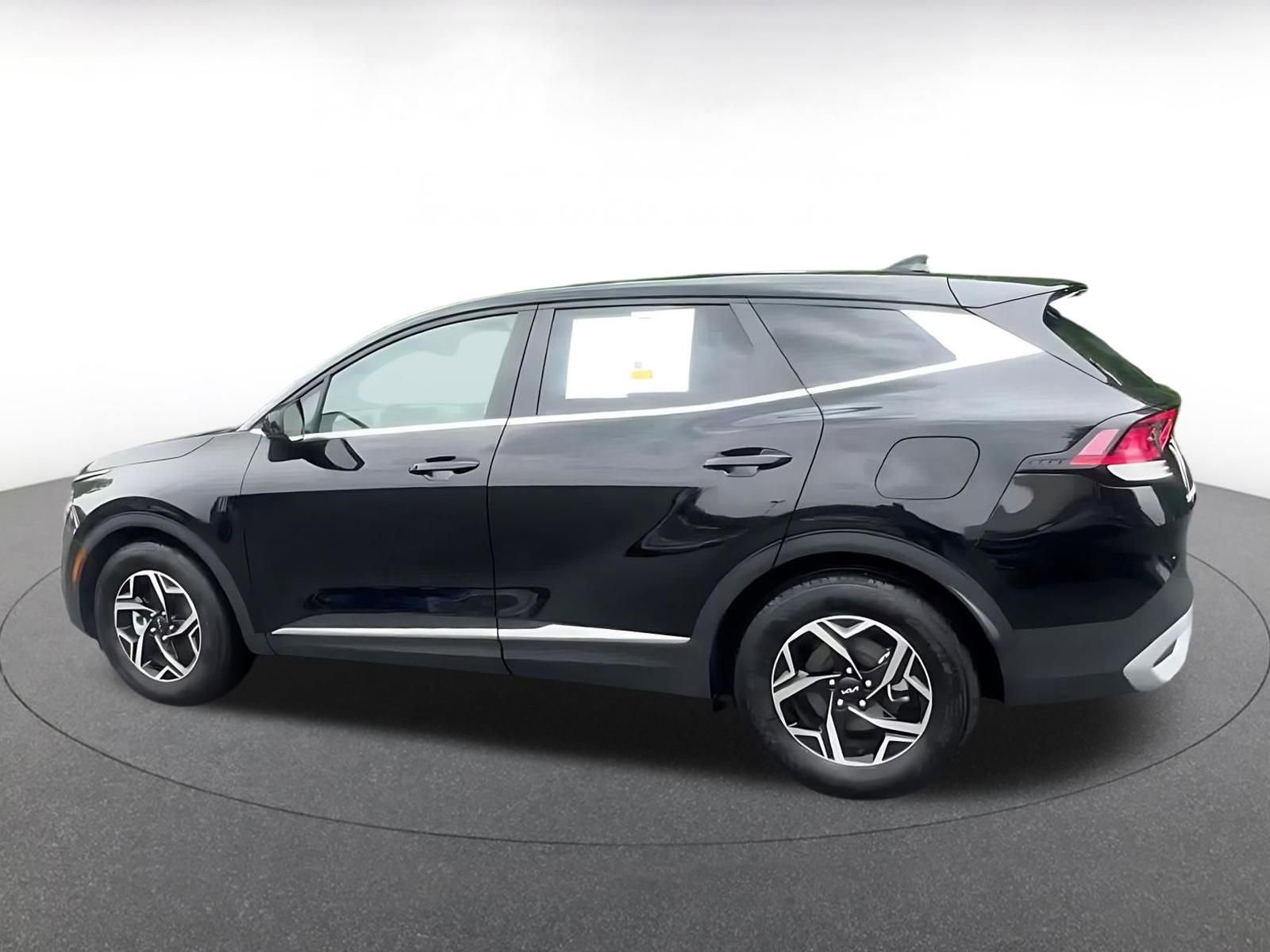 Thumbnail: 2025 Kia Sportage - 10
