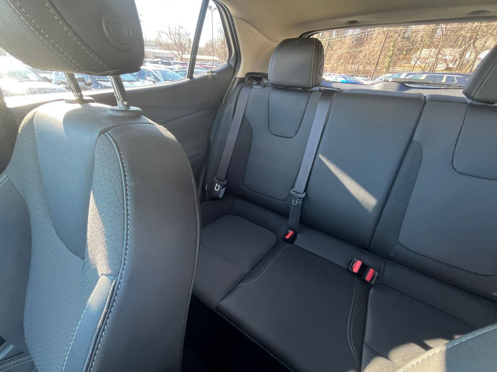 Thumbnail: 2025 Buick Encore GX - 33