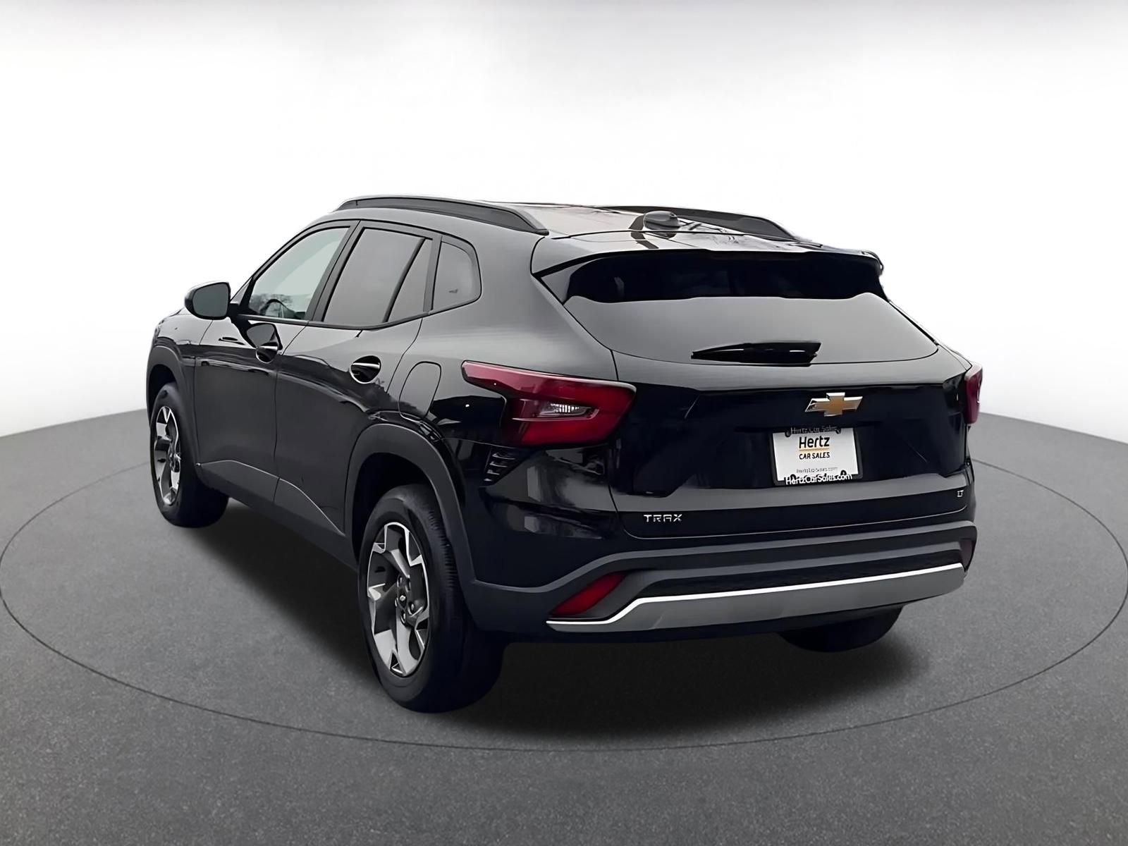 Thumbnail: 2025 Chevrolet Trax - 11