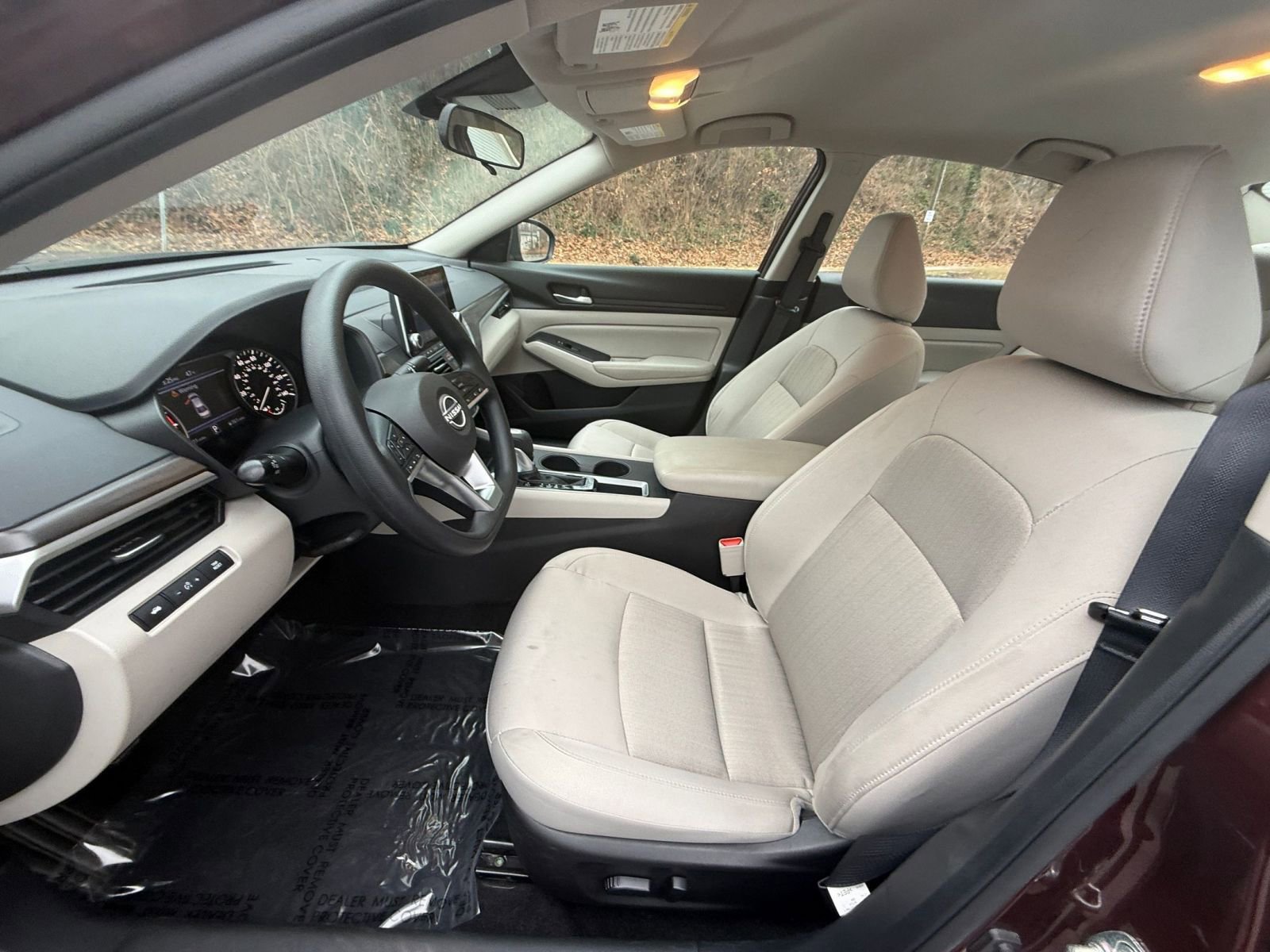 Thumbnail: 2025 Nissan Altima - 25