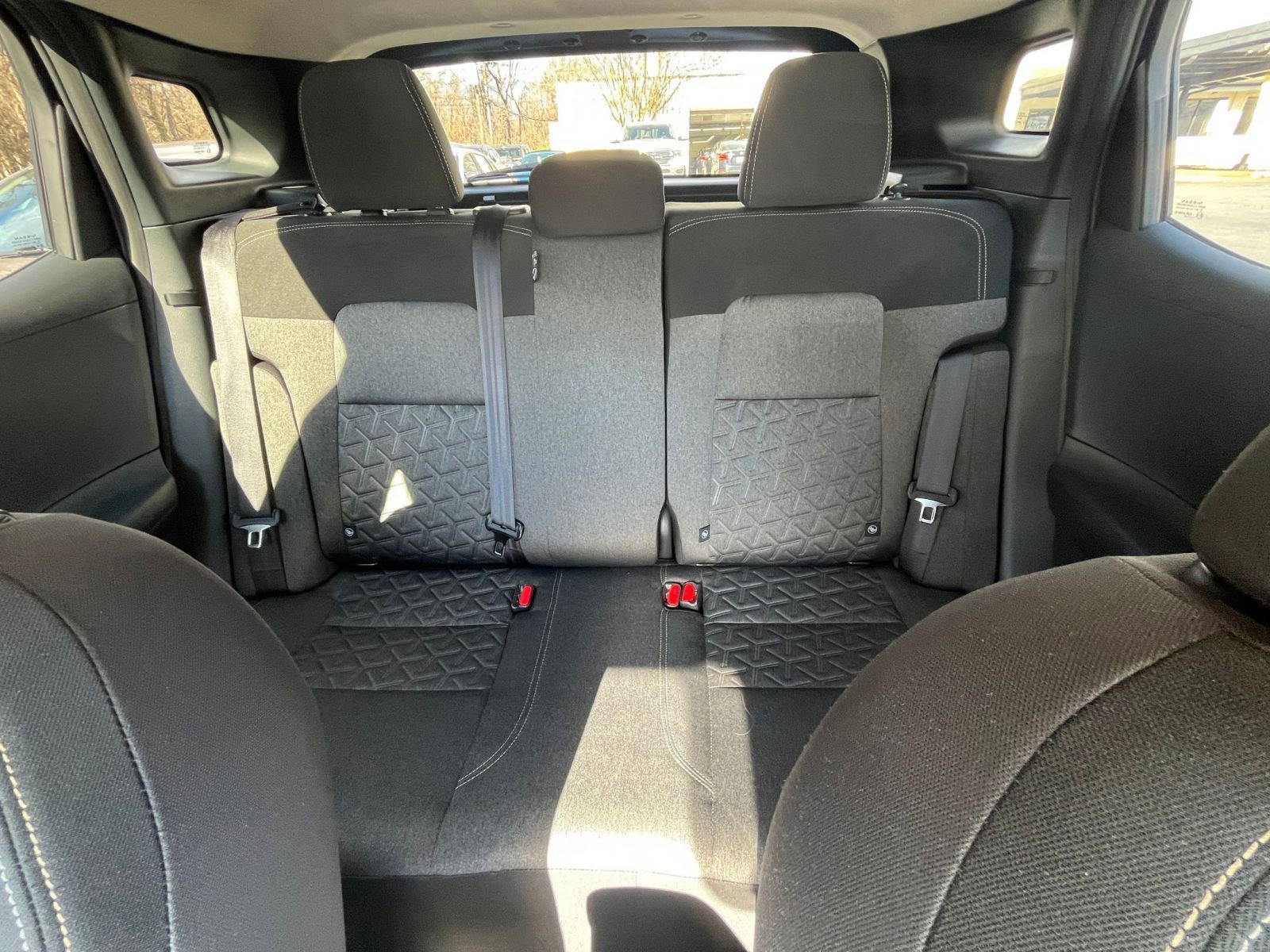 Thumbnail: 2025 Nissan Kicks - 32