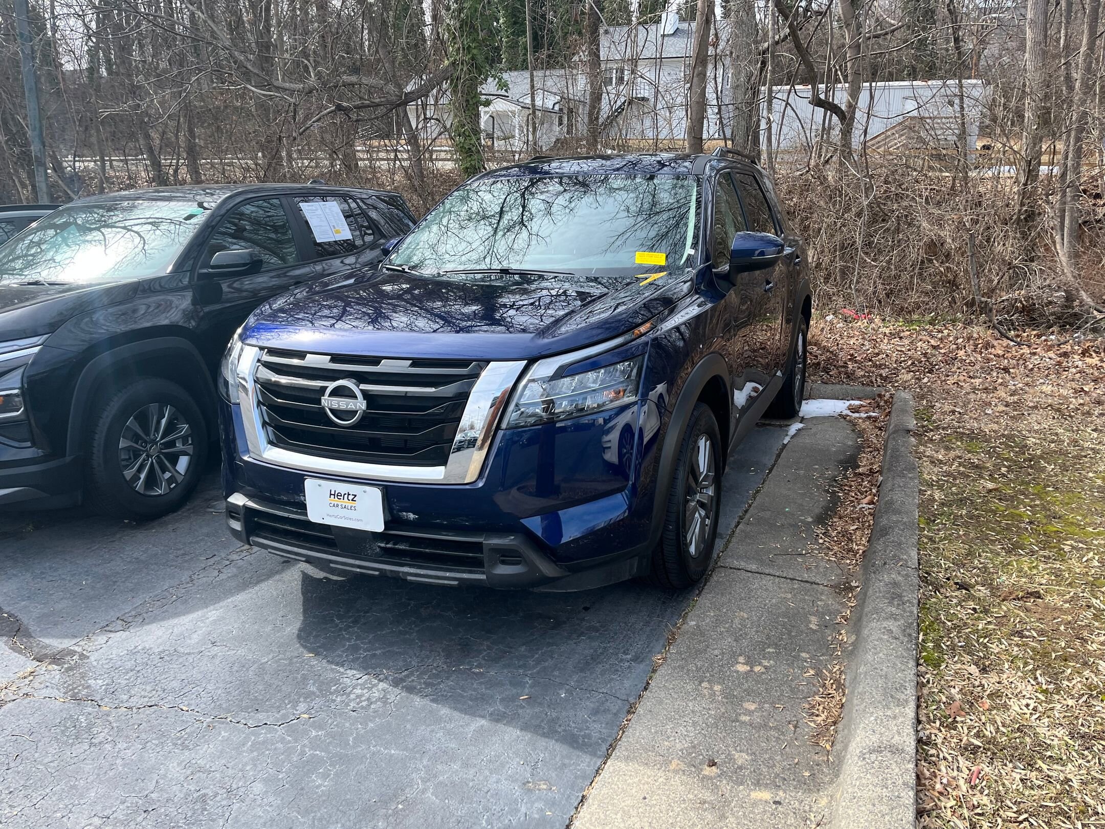 Thumbnail: 2025 Nissan Pathfinder - 3