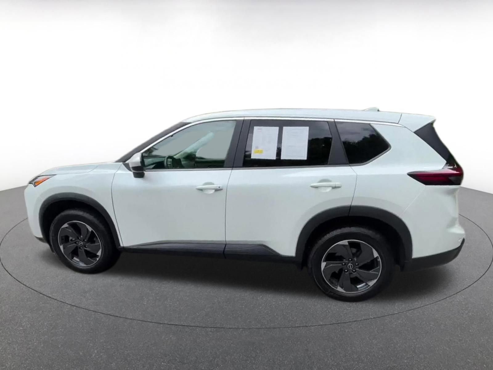 Thumbnail: 2025 Nissan Rogue - 9