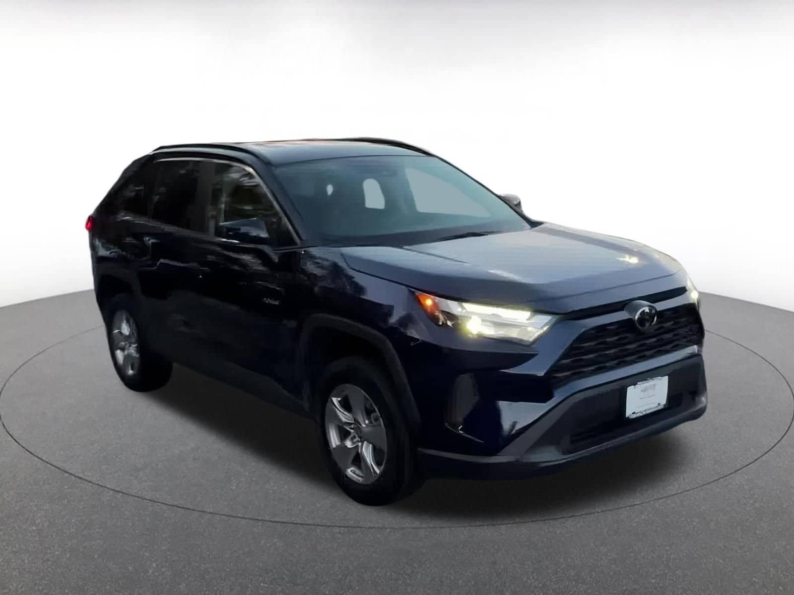 Thumbnail: 2025 Toyota RAV4 - 3