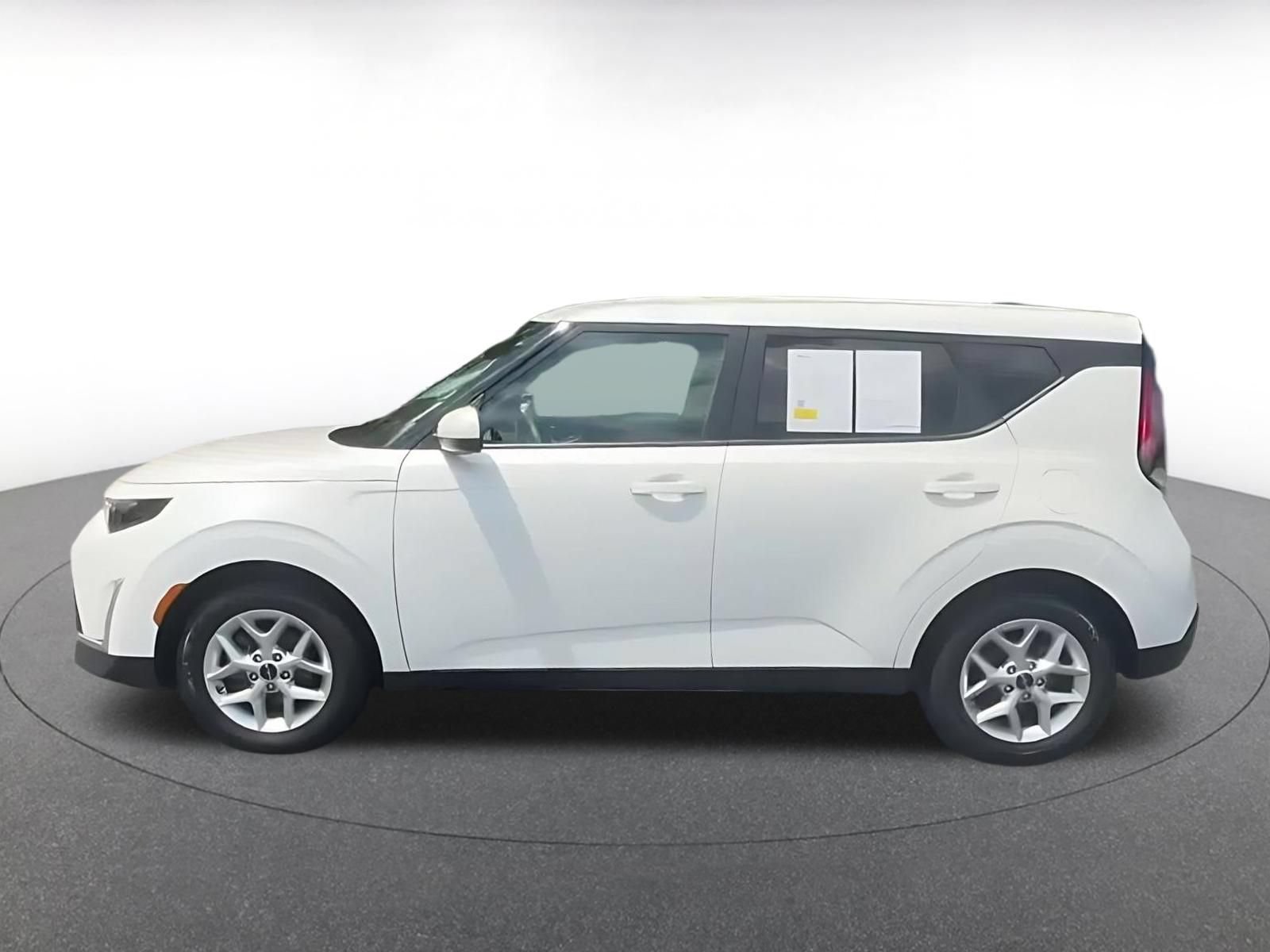 Thumbnail: 2025 Kia Soul - 9