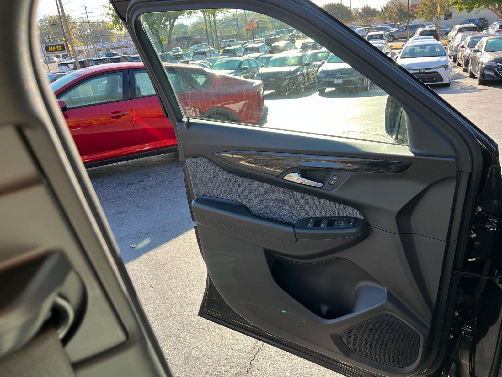 Thumbnail: 2025 Chevrolet TrailBlazer - 18