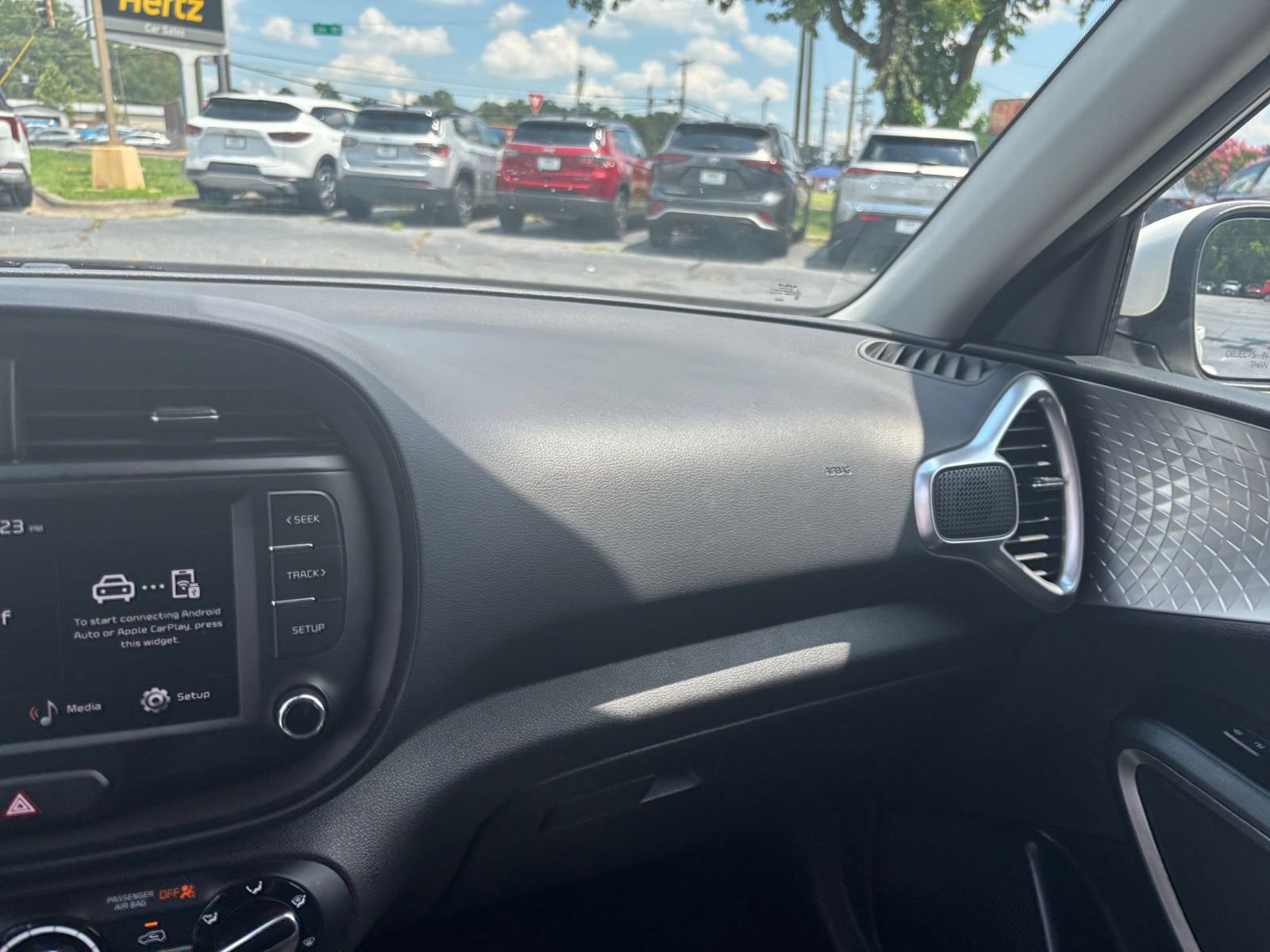 Thumbnail: 2025 Kia Soul - 30