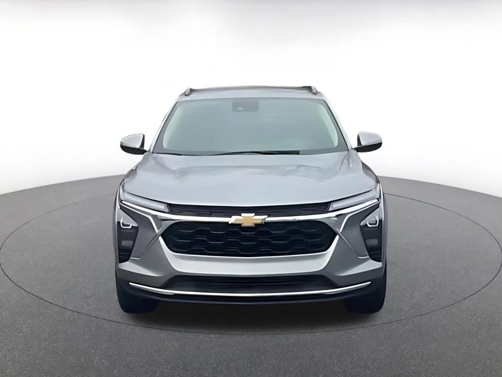 Thumbnail: 2025 Chevrolet Trax - 4