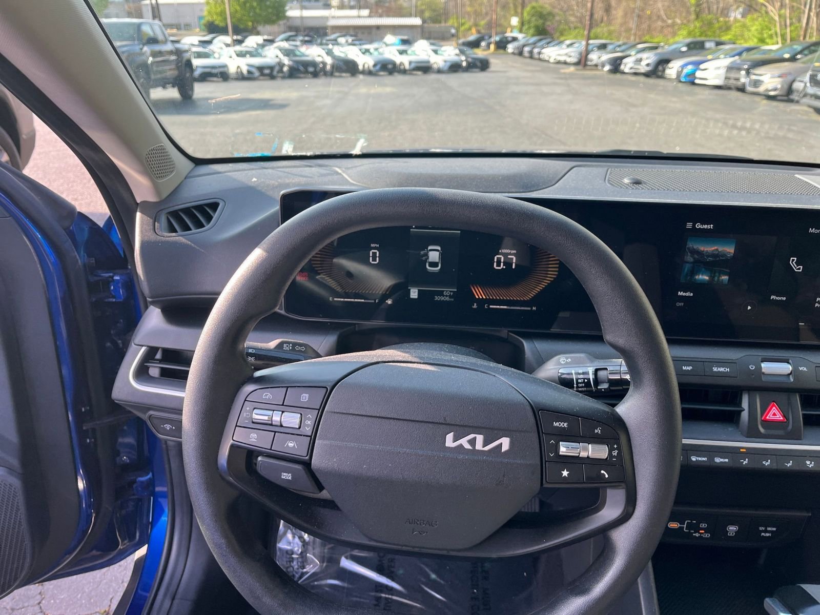 Thumbnail: 2025 Kia K4 - 30