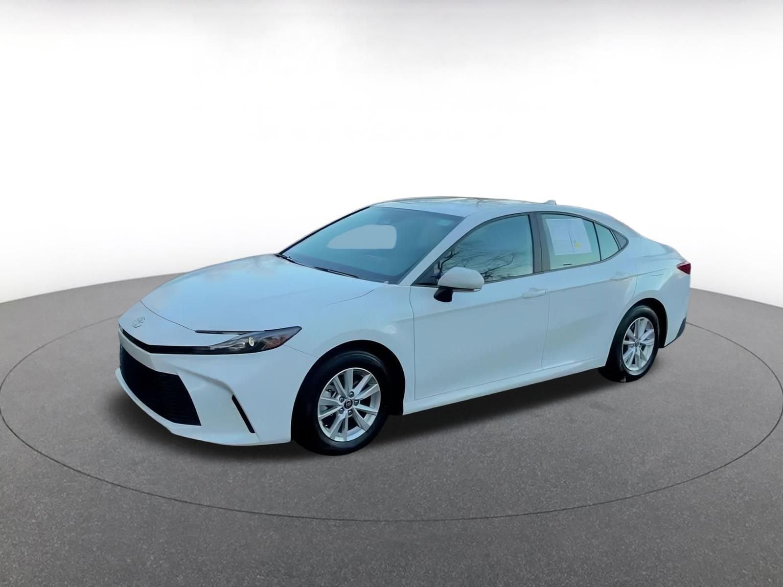 Thumbnail: 2025 Toyota Camry - 8