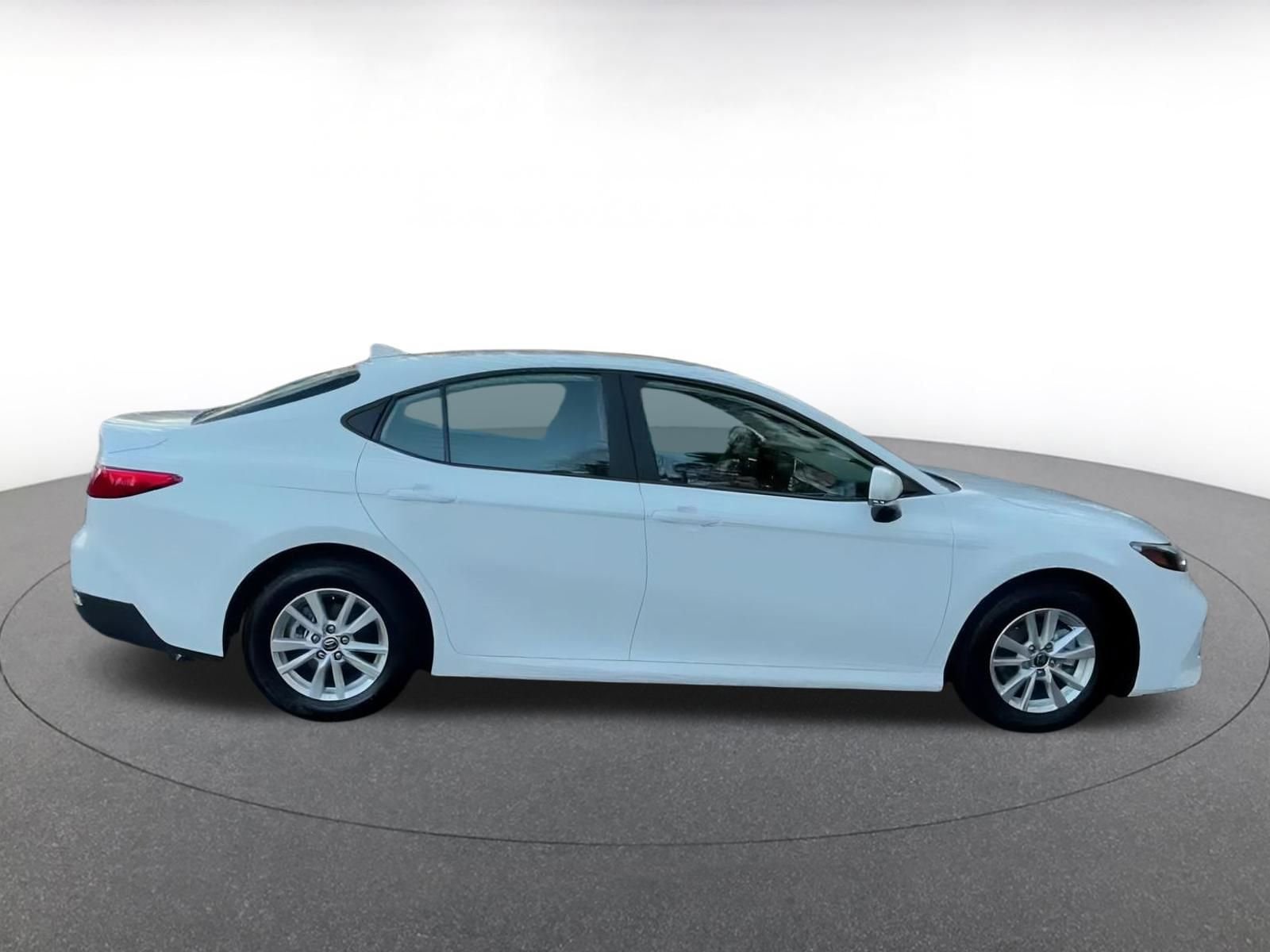 Thumbnail: 2025 Toyota Camry - 15