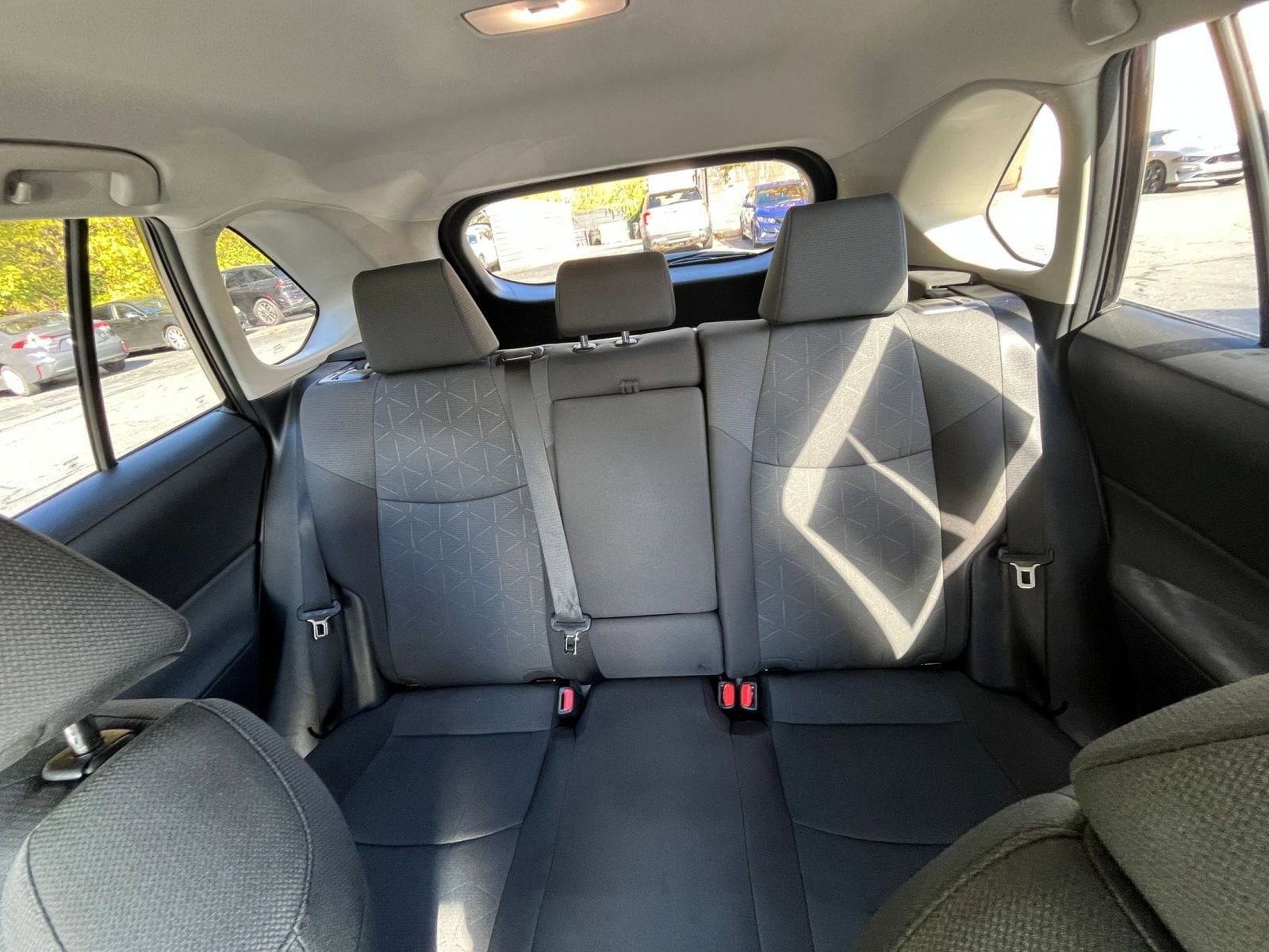 Thumbnail: 2025 Toyota RAV4 - 34