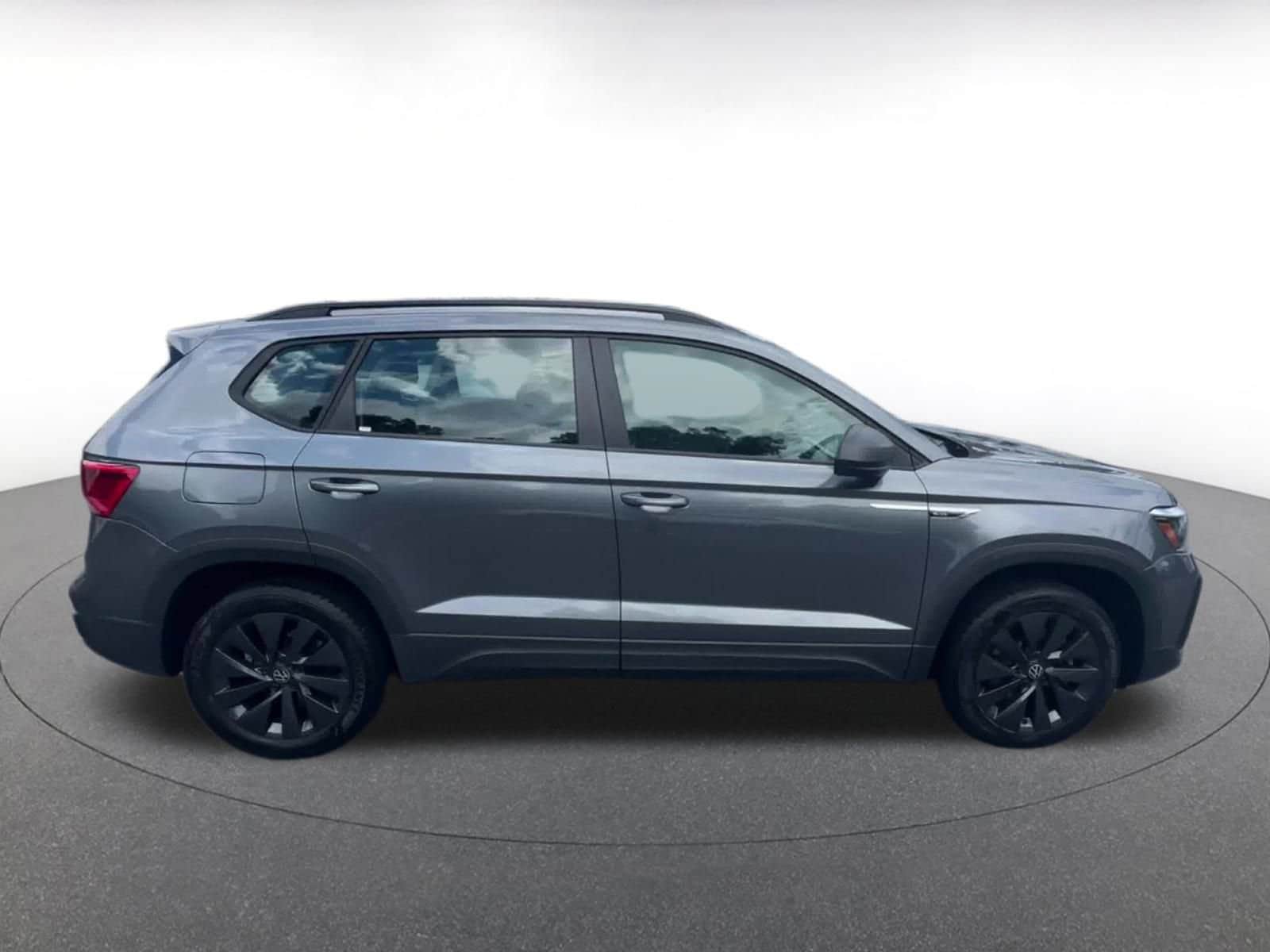 Thumbnail: 2024 Volkswagen Taos - 16