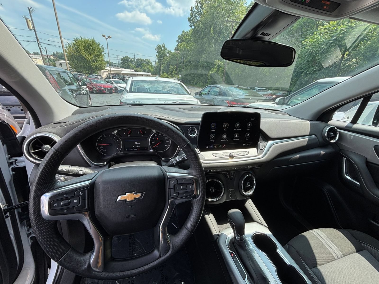 Thumbnail: 2026 Chevrolet Blazer - 31