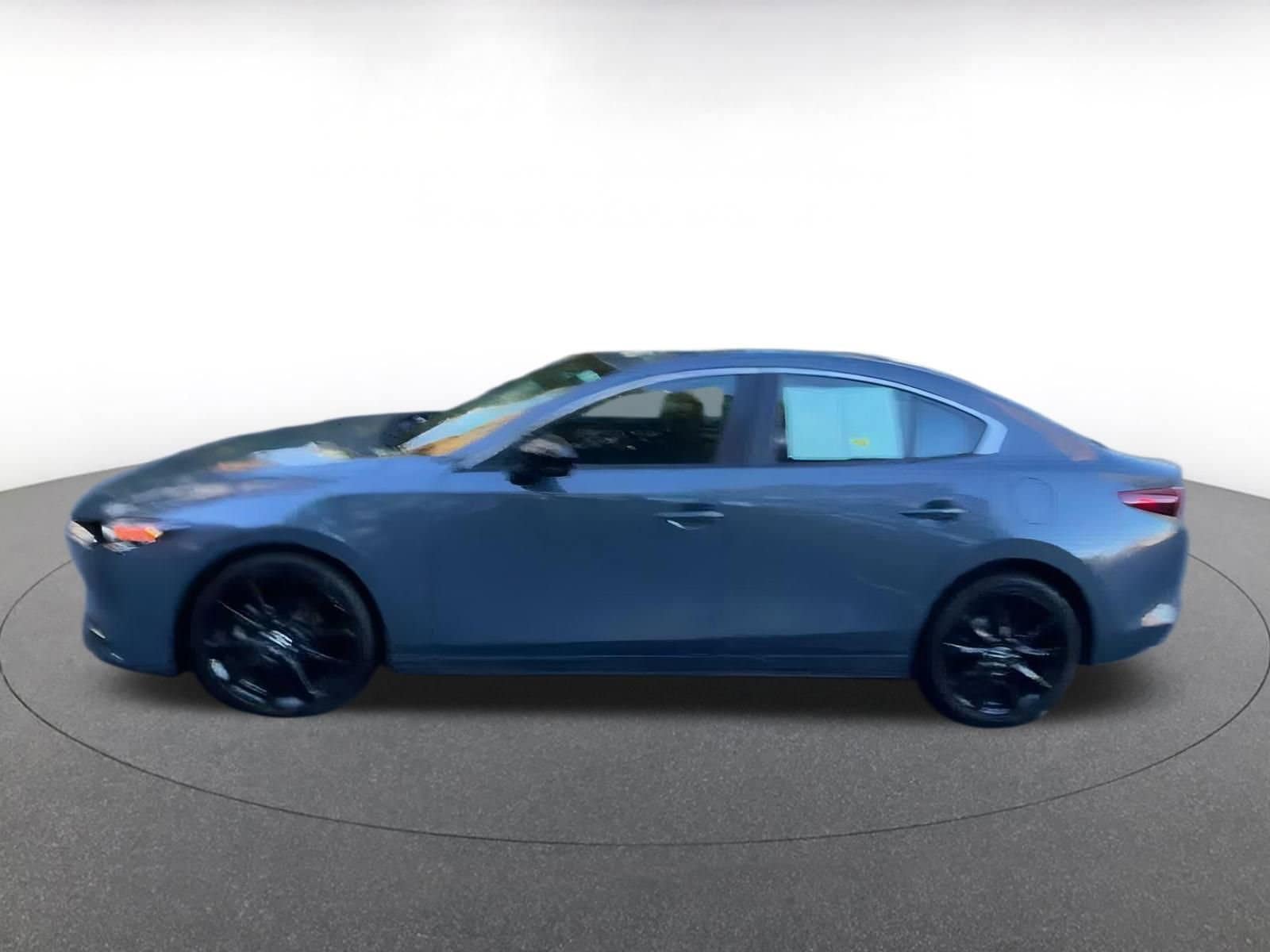 Thumbnail: 2025 Mazda Mazda3 - 9