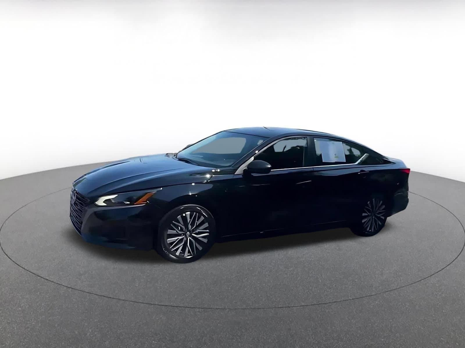 Thumbnail: 2026 Nissan Altima - 4