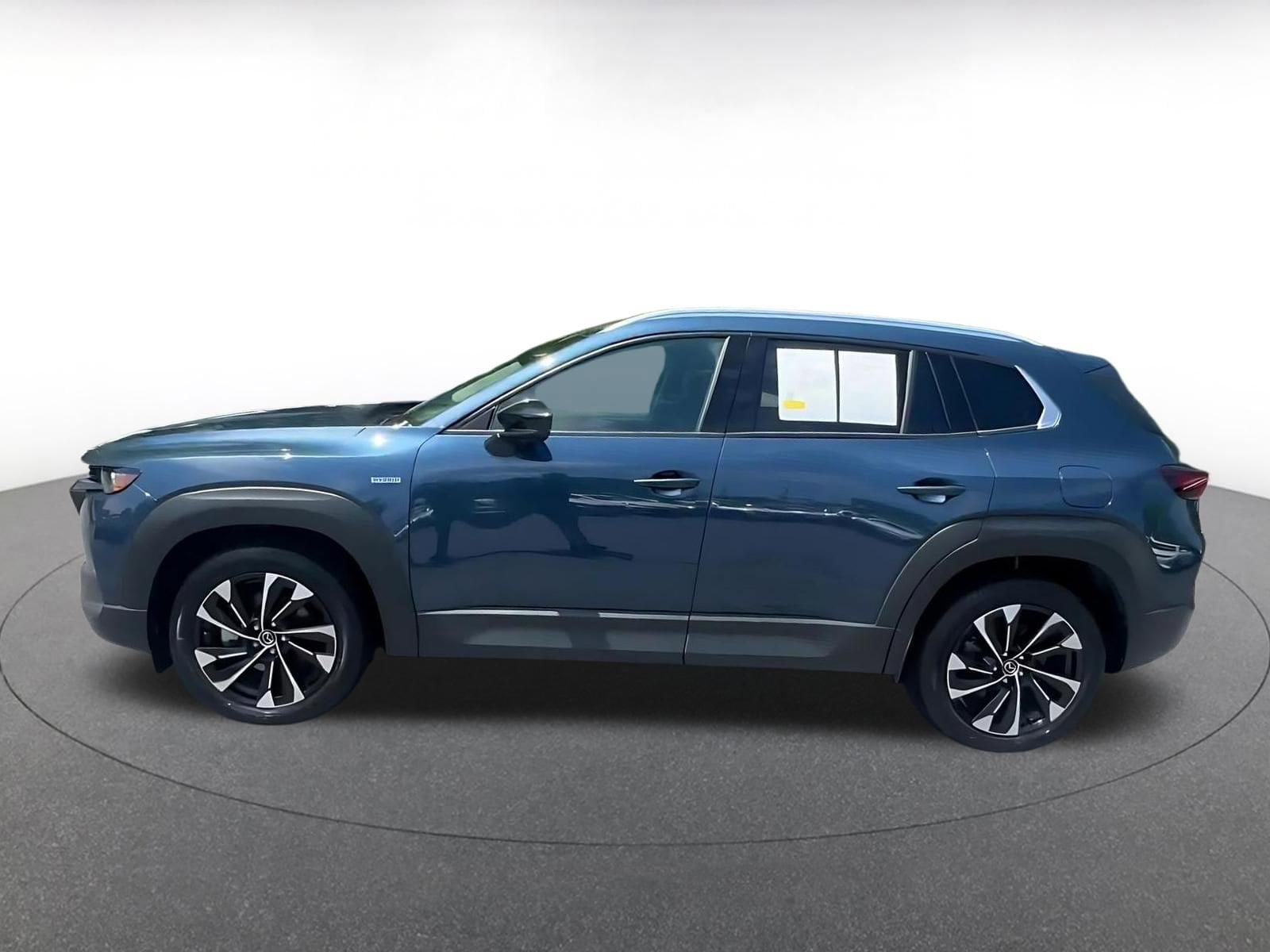Thumbnail: 2025 Mazda CX-50 - 9