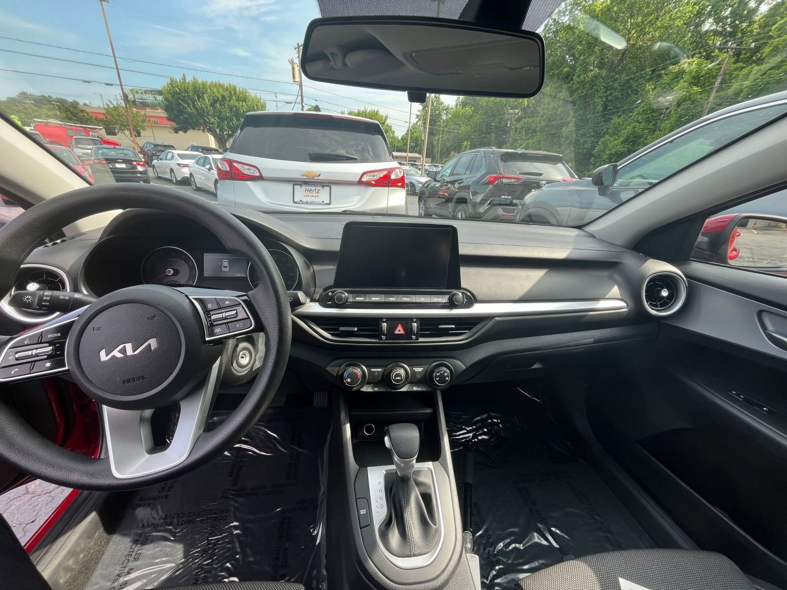 Thumbnail: 2024 Kia Forte - 27