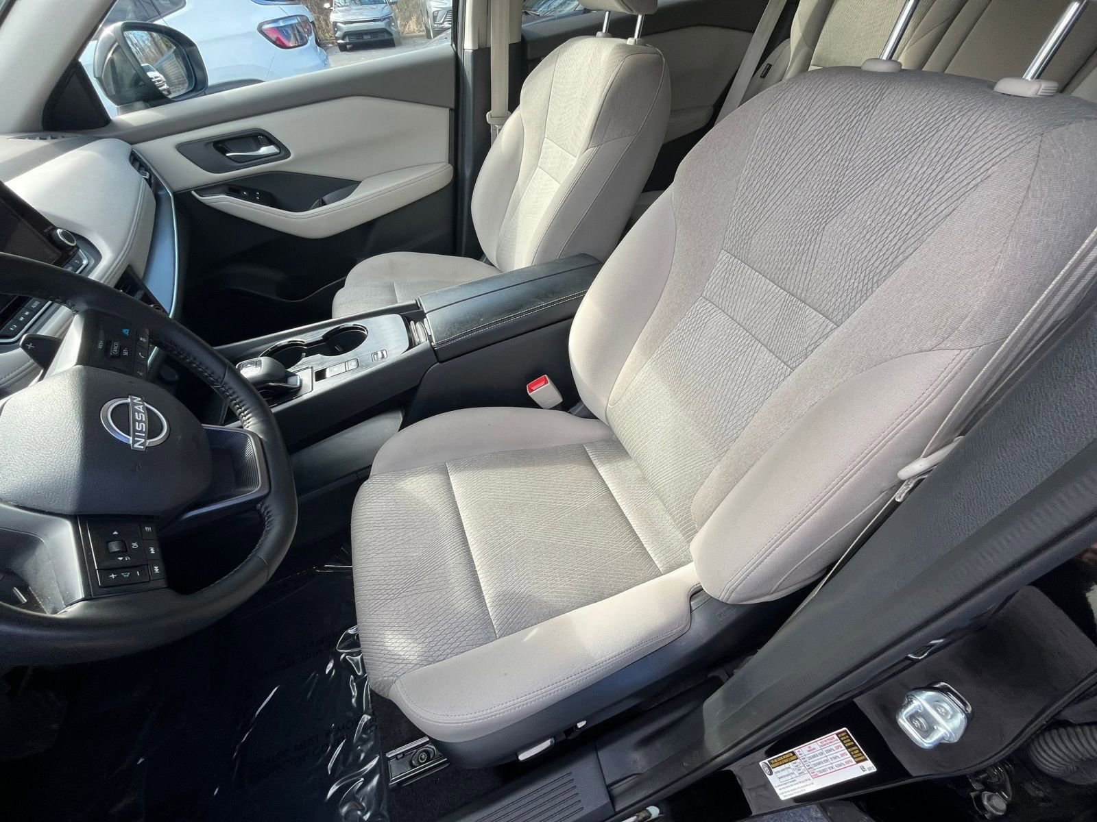 Thumbnail: 2025 Nissan Rogue - 32