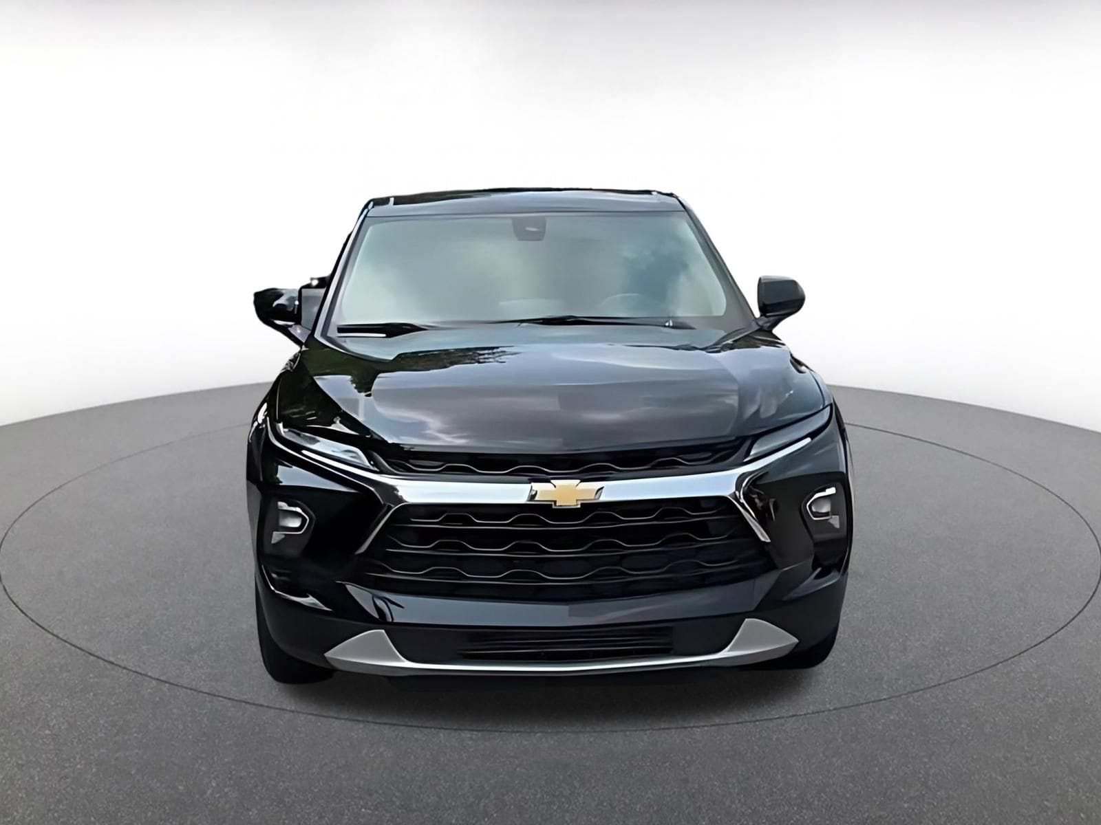 Thumbnail: 2025 Chevrolet Blazer - 4