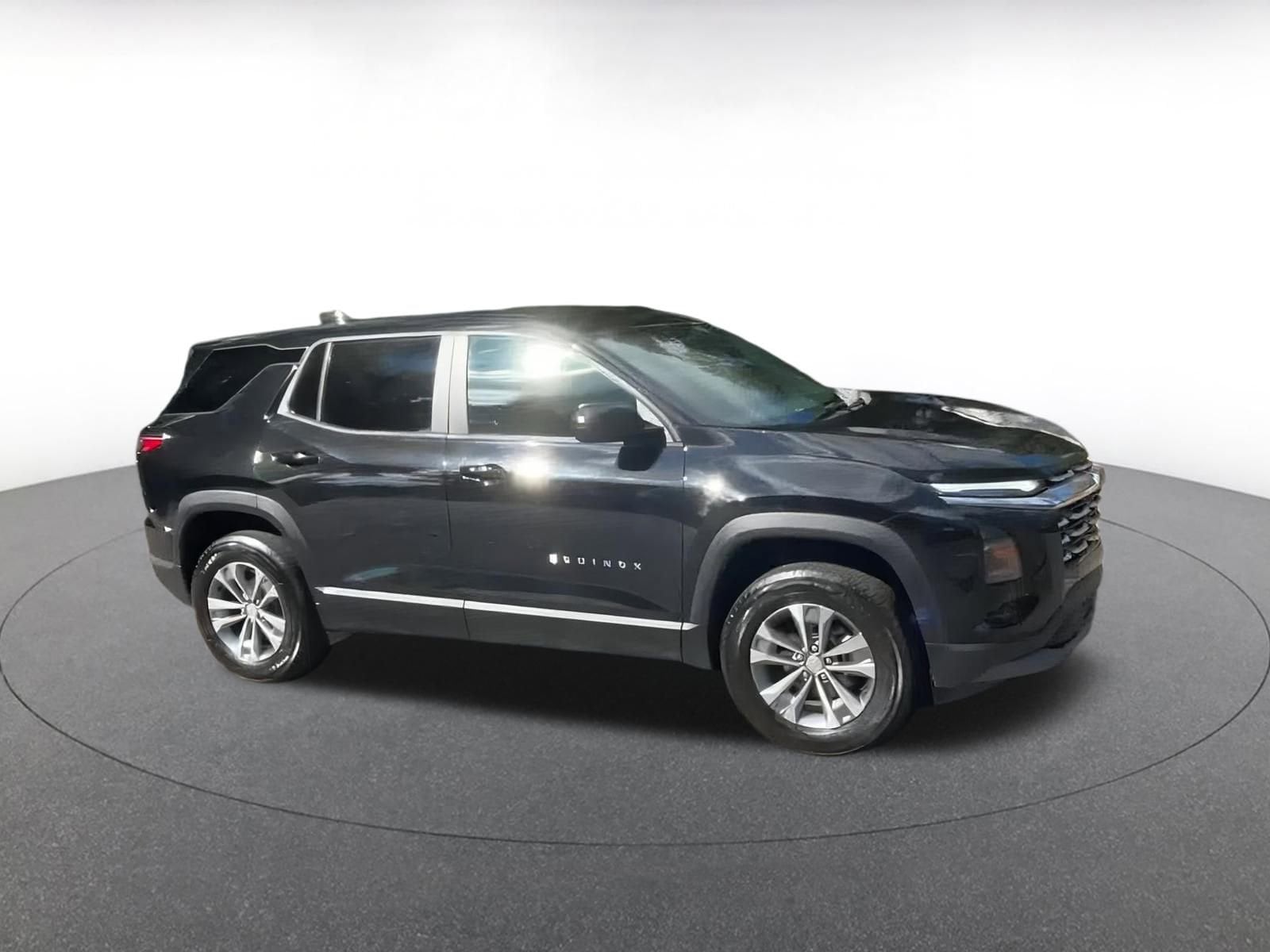 Thumbnail: 2025 Chevrolet Equinox - 2