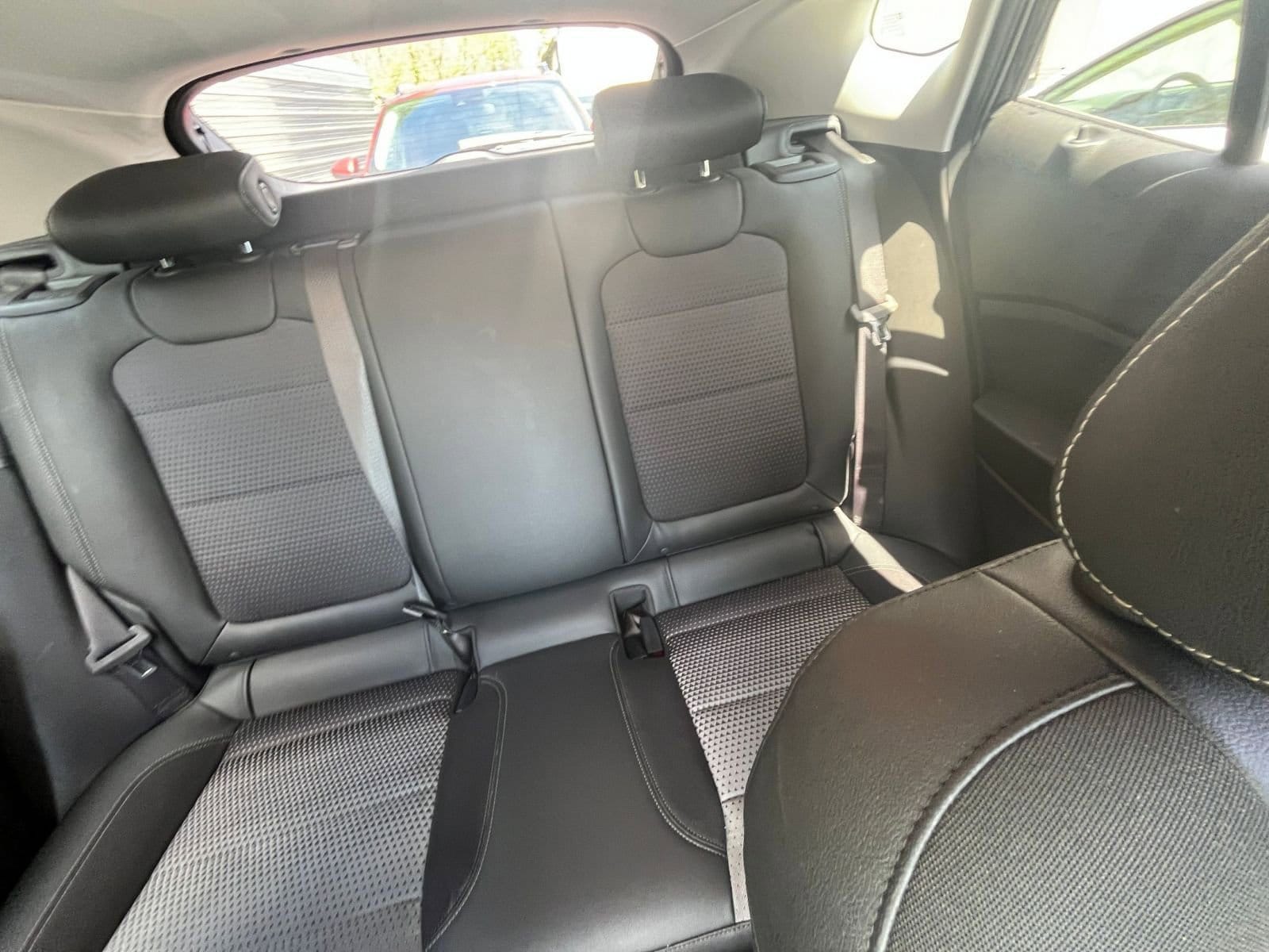 Thumbnail: 2025 Chevrolet Trax - 32