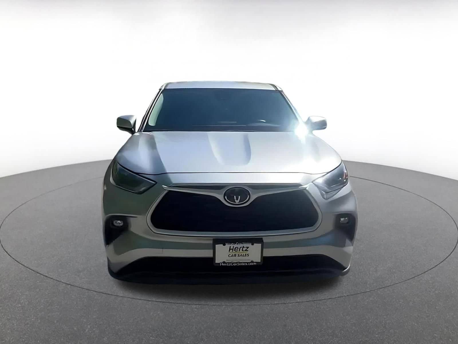 Thumbnail: 2025 Toyota Highlander - 4