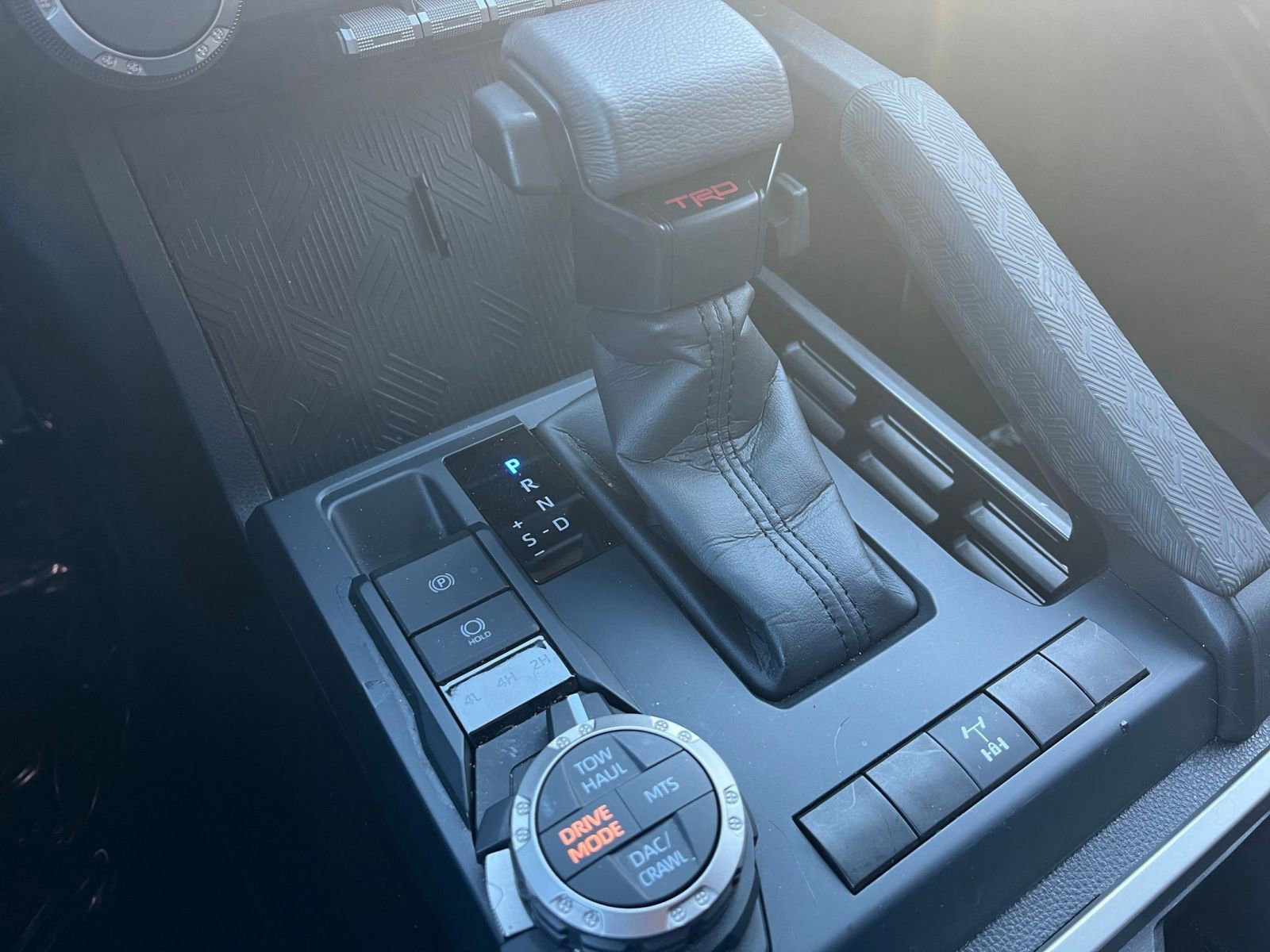 Thumbnail: 2025 Toyota Tacoma - 34