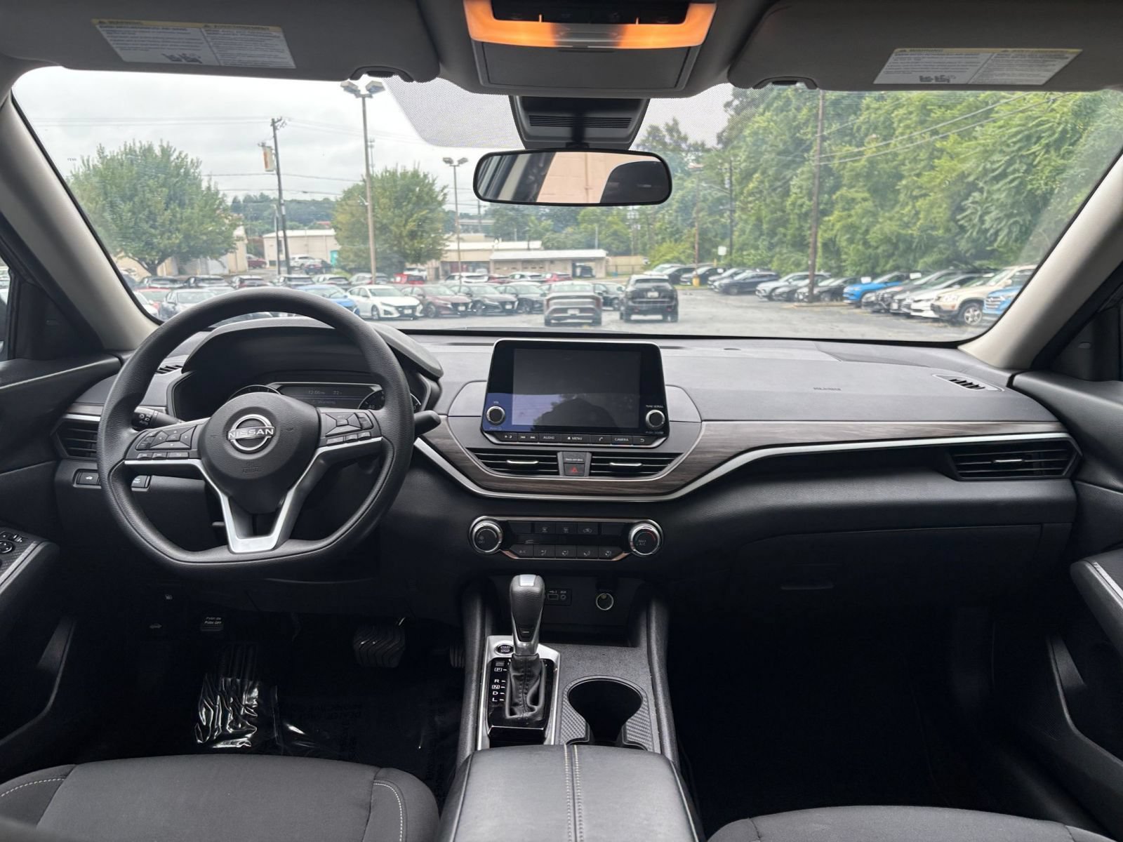 Thumbnail: 2025 Nissan Altima - 28
