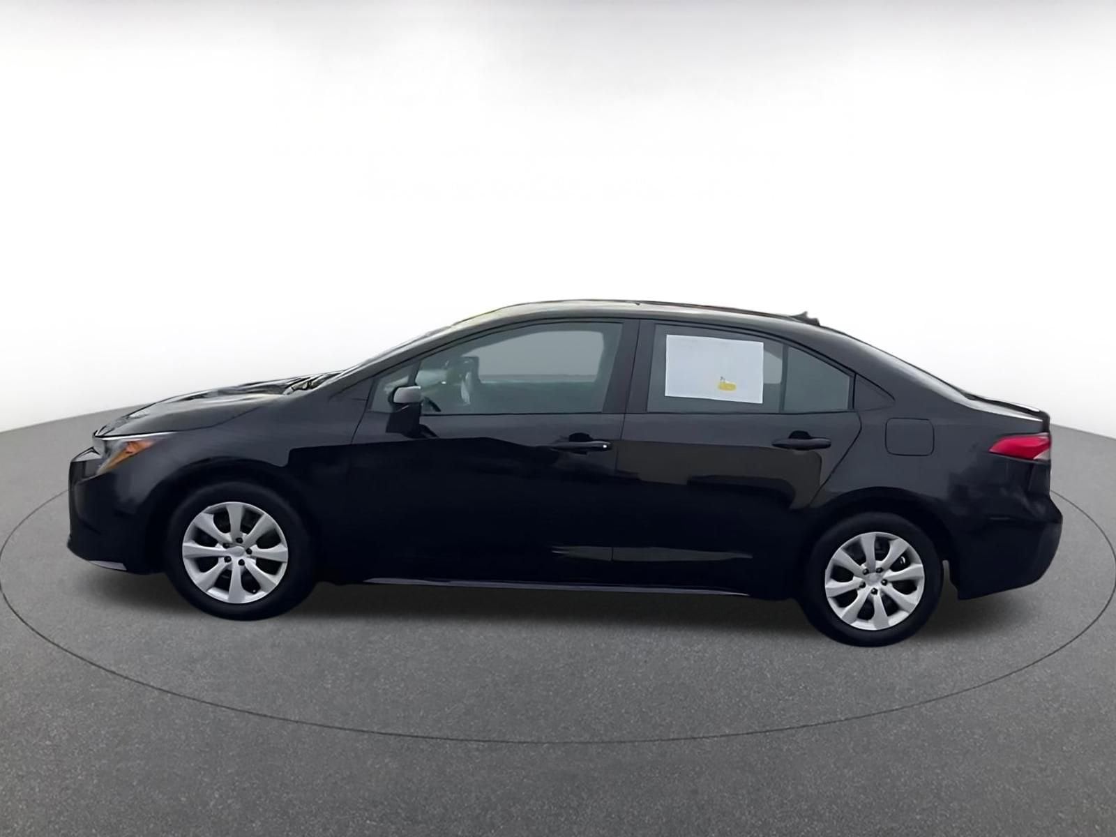 Thumbnail: 2025 Toyota Corolla - 9