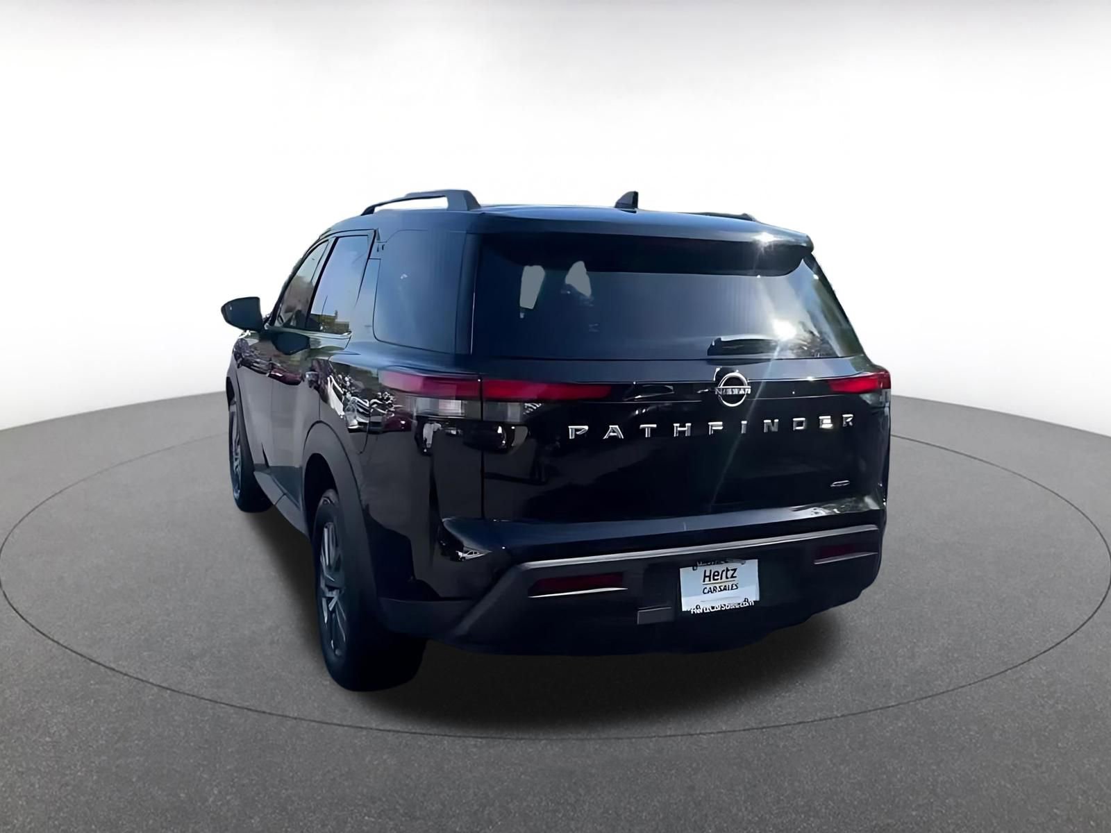 Thumbnail: 2025 Nissan Pathfinder - 14