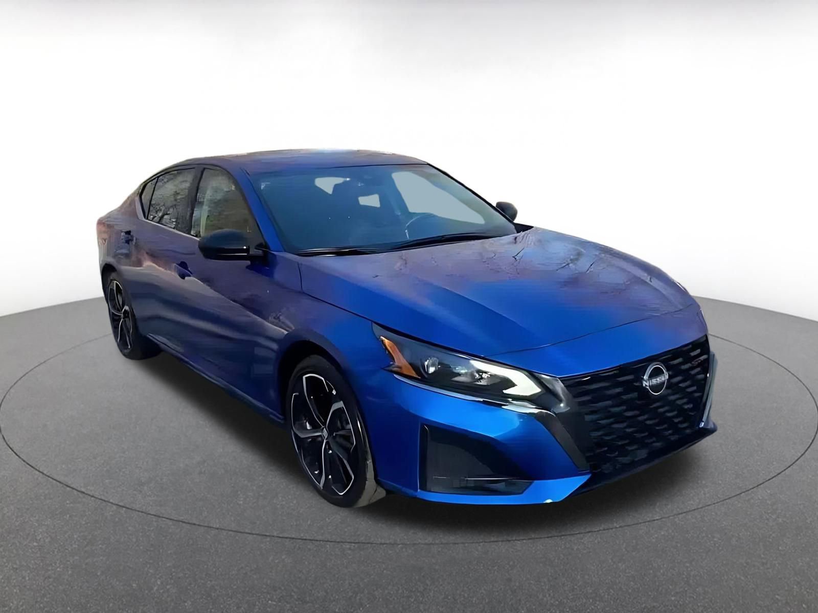 Thumbnail: 2025 Nissan Altima - 3