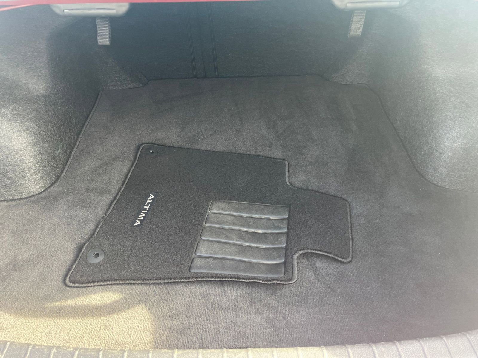 Thumbnail: 2025 Nissan Altima - 24