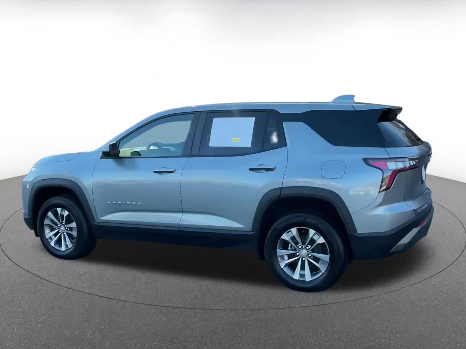 Thumbnail: 2025 Chevrolet Equinox - 10