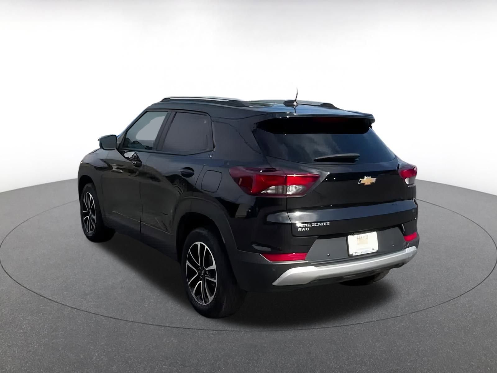 Thumbnail: 2024 Chevrolet TrailBlazer - 14
