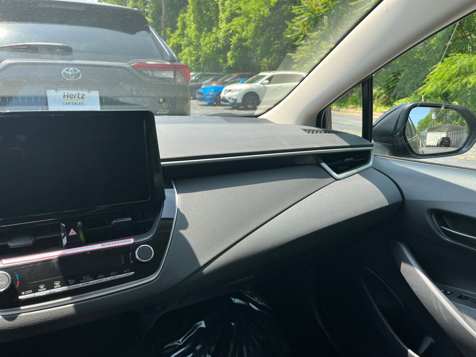 Thumbnail: 2024 Toyota Corolla - 29
