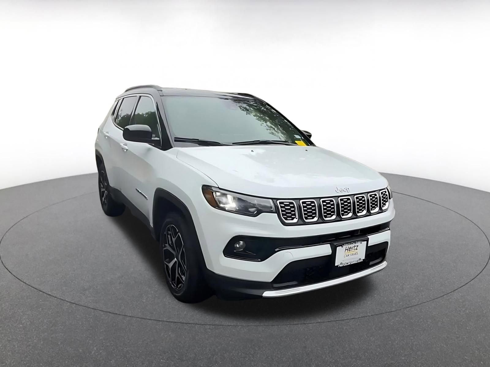 Thumbnail: 2025 Jeep Compass - 3