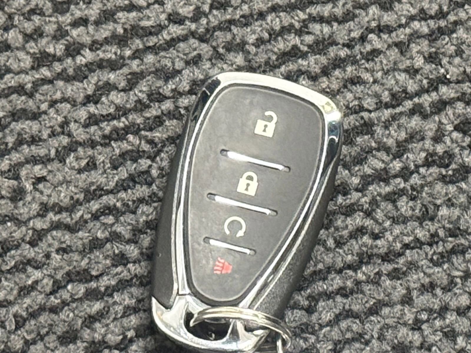 Thumbnail: 2025 Chevrolet Trax - 18