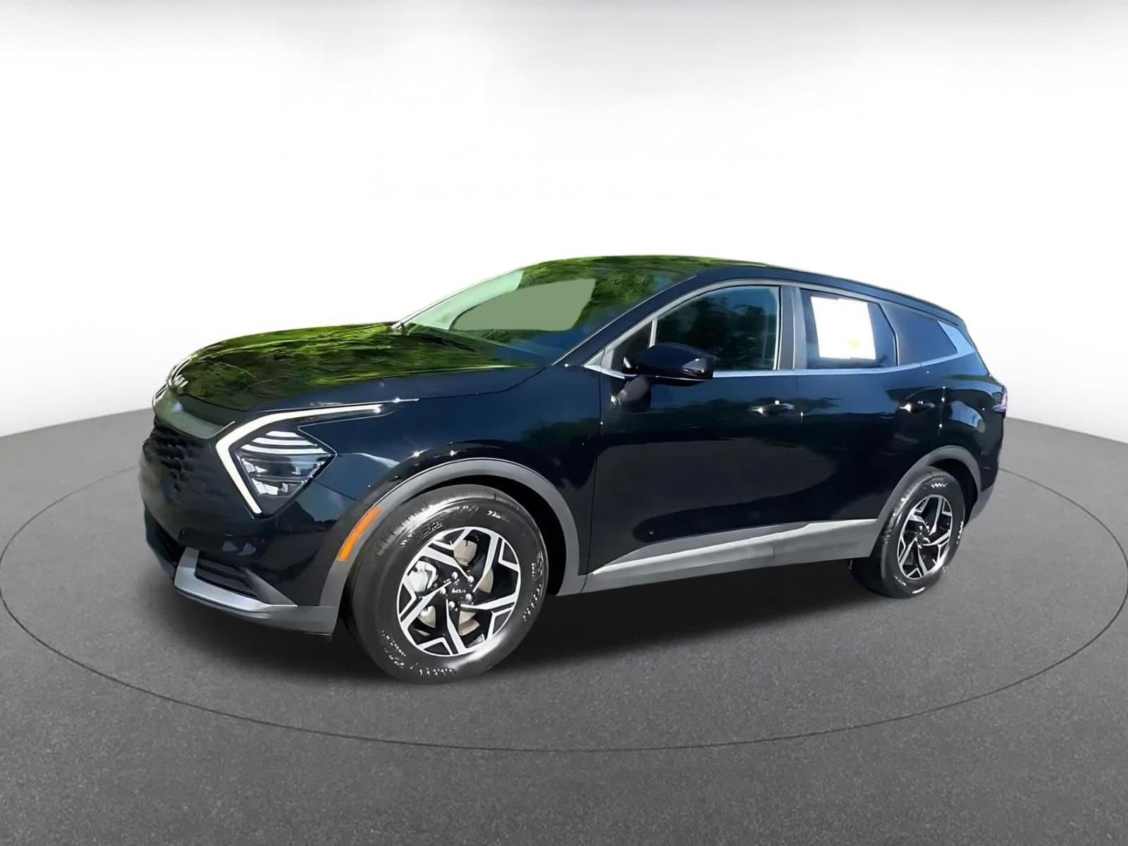 Thumbnail: 2025 Kia Sportage - 6