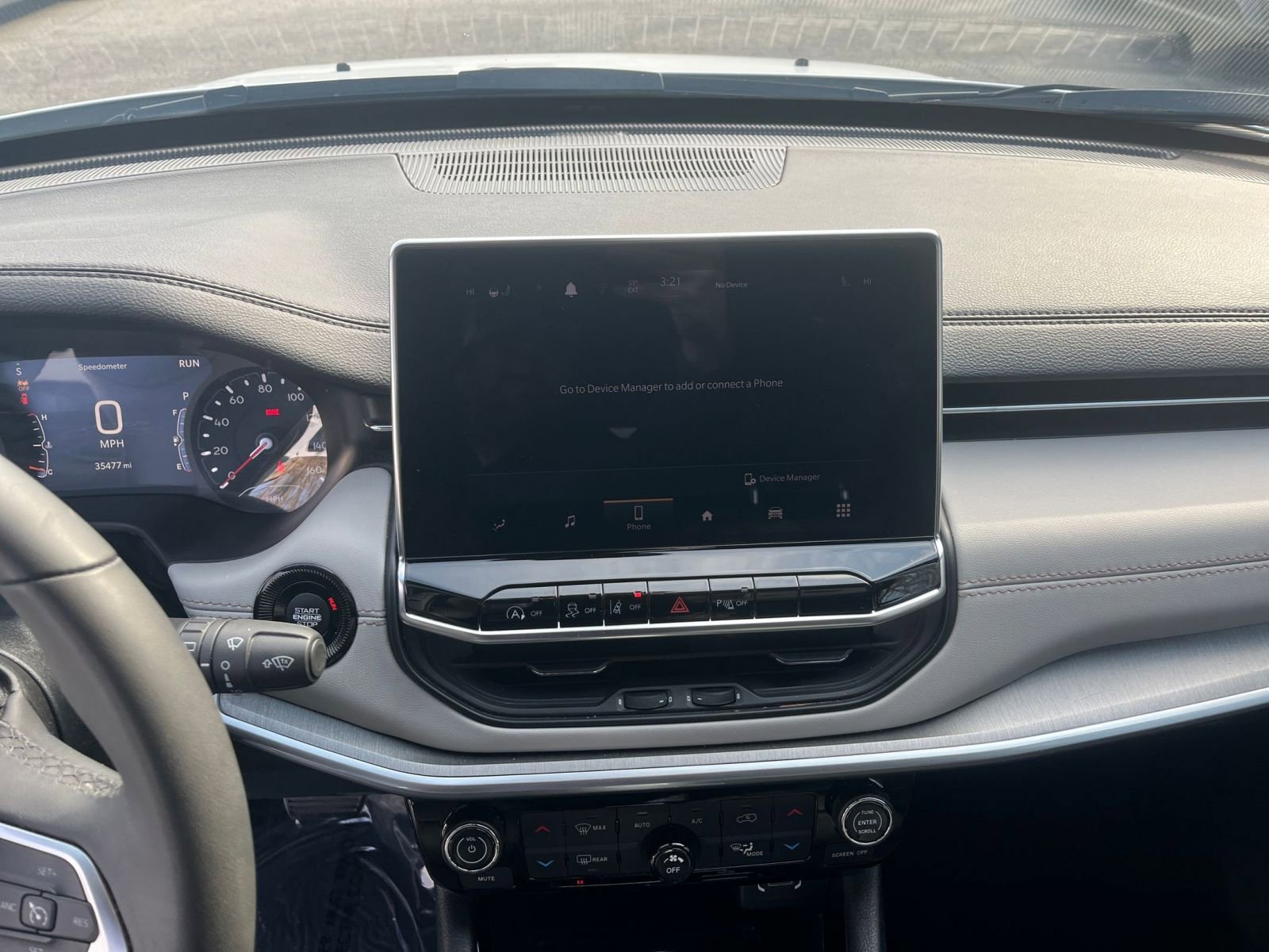 Thumbnail: 2025 Jeep Compass - 17