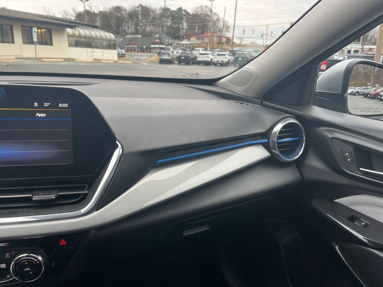 Thumbnail: 2025 Chevrolet Trax - 29