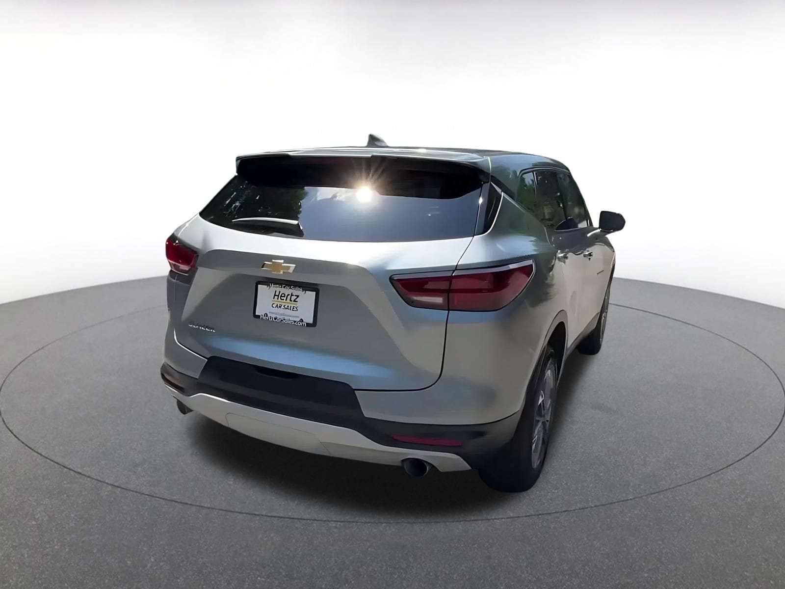 Thumbnail: 2026 Chevrolet Blazer - 15